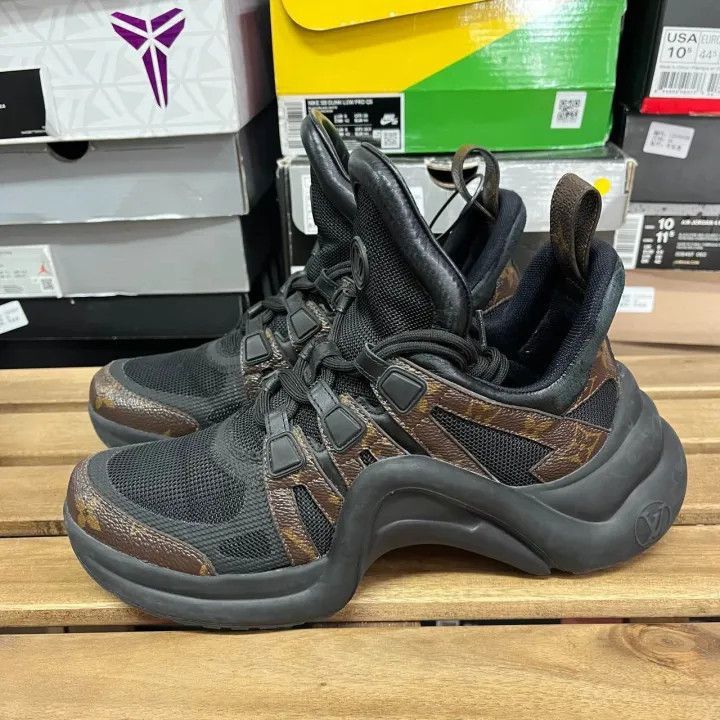 Louis Vuitton Louis Vuitton Archlight Sneakers for Women -2508 Size US 7 / IT 37 - 1 Thumbnail