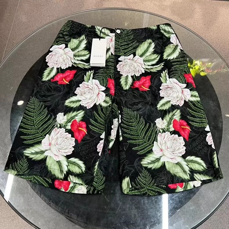 Gucci Hawaiian beach shorts 2503-Nextarrow Size US 32 / EU 48 - 1 Thumbnail