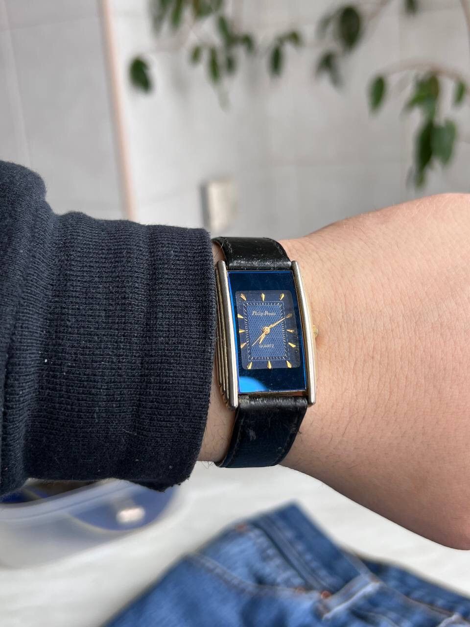 Japanese Brand × Vintage Vintage Japanese style futuristic Watch 1990s y2k tank watch Size ONE SIZE - 4 Thumbnail