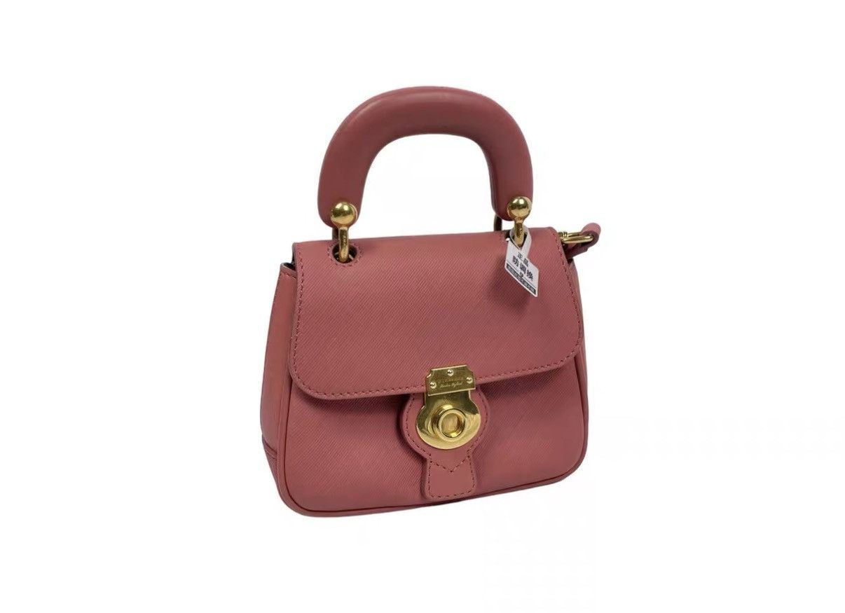 Burberry Burberry DK88 Lock Flap Shoulder Bag & Handbag J31 Size ONE SIZE - 1 Thumbnail