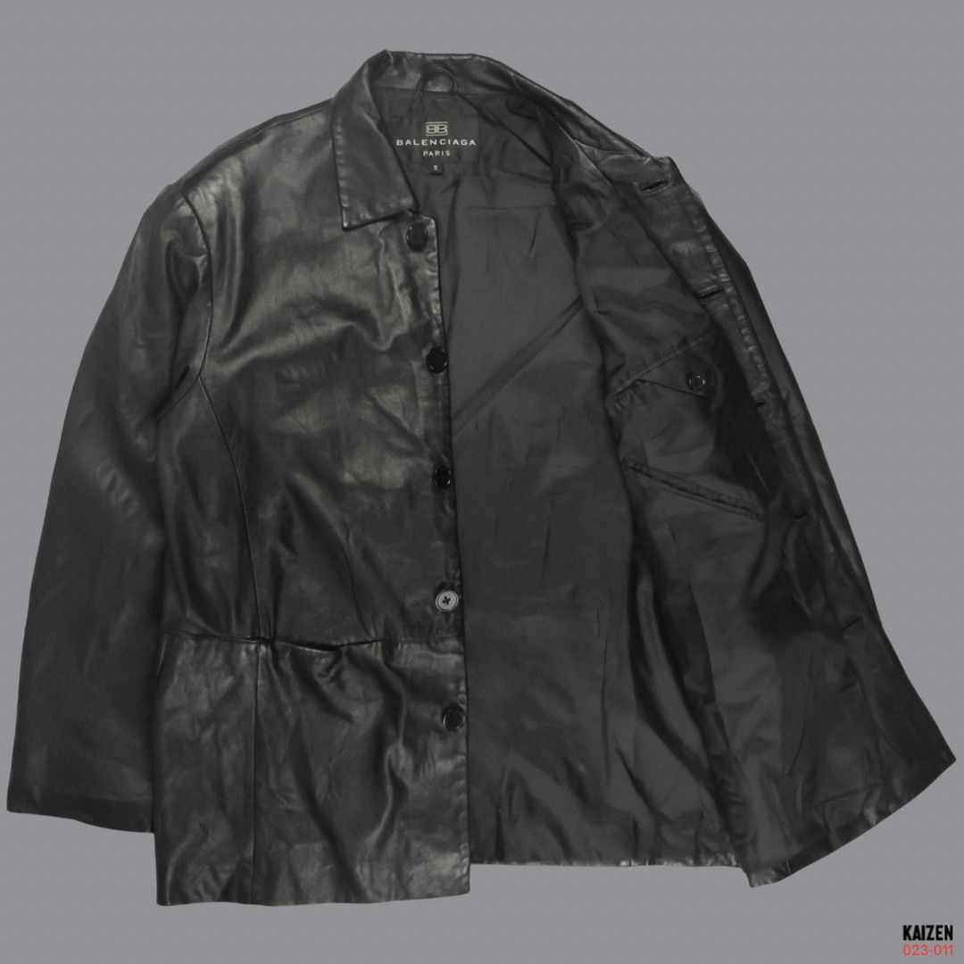 Balenciaga VINTAGE x BALENCIAGA - LEATHER JACKET ‘NICHOLAS GHESQUIRRE’ Size US XXL / EU 58 / 5 - 2 Thumbnail