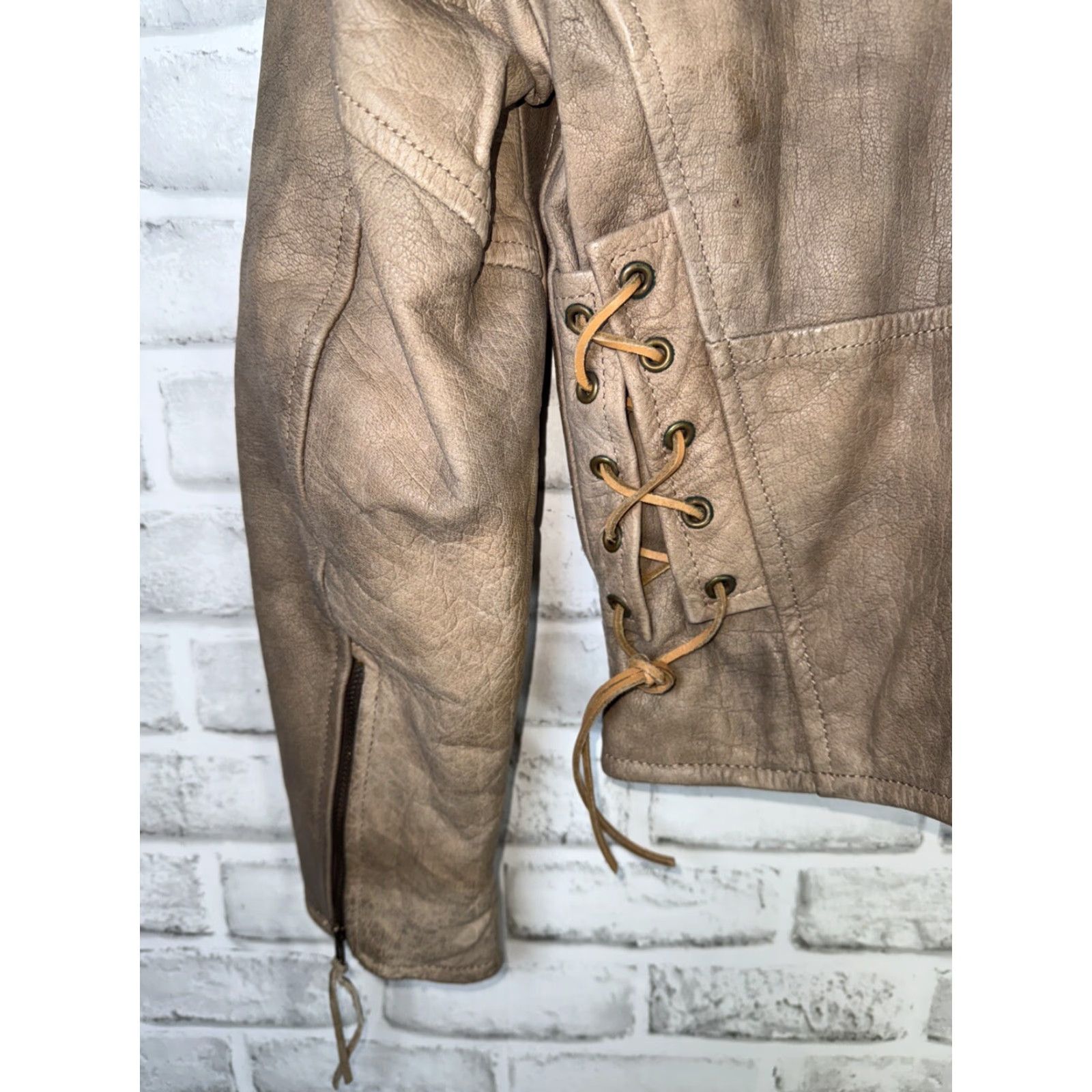 Vintage VINTAGE Jamin' Leather Jacket Motorcycle Moto Biker Style Grunge Rock Beige Womens S Size S / US 4 / IT 40 - 7 Thumbnail