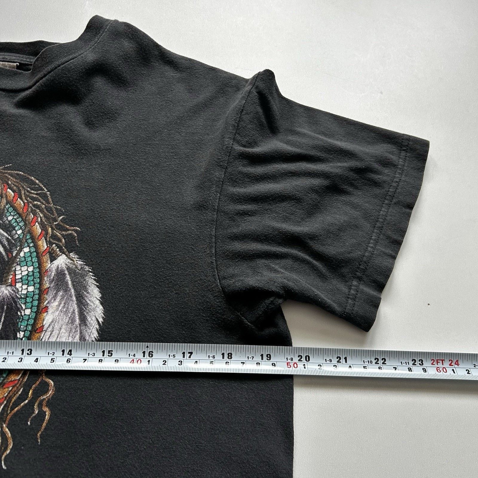 Vintage Vintage 90s Native American Eagle Art T-Shirt Medium Faded Size US M / EU 48-50 / 2 - 6 Thumbnail
