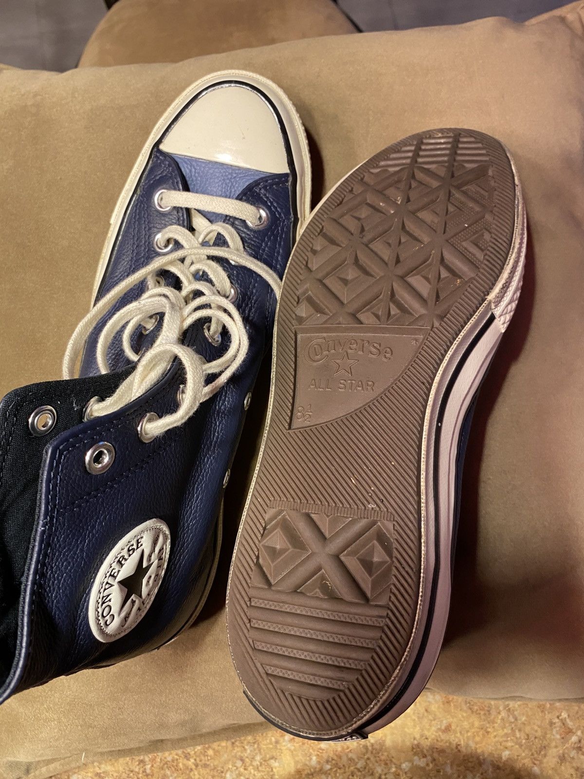 Converse Men’s shoes Size US 8.5 / EU 41-42 - 1 Thumbnail