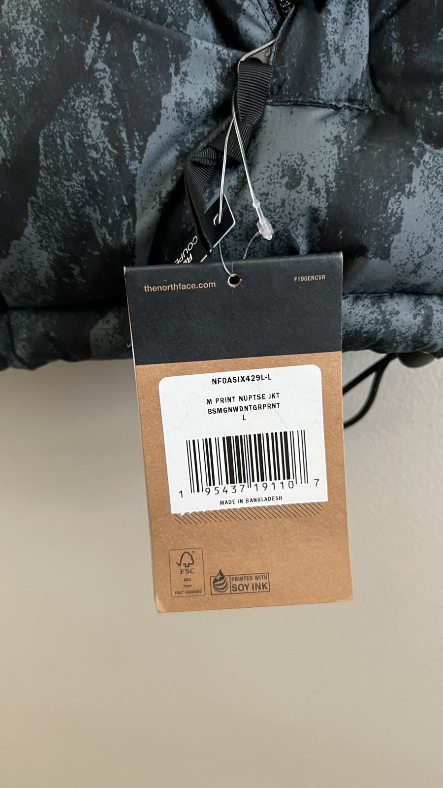 The North Face The North Face 1996 Retro Nuptse Size US L / EU 52-54 / 3 - 3 Thumbnail