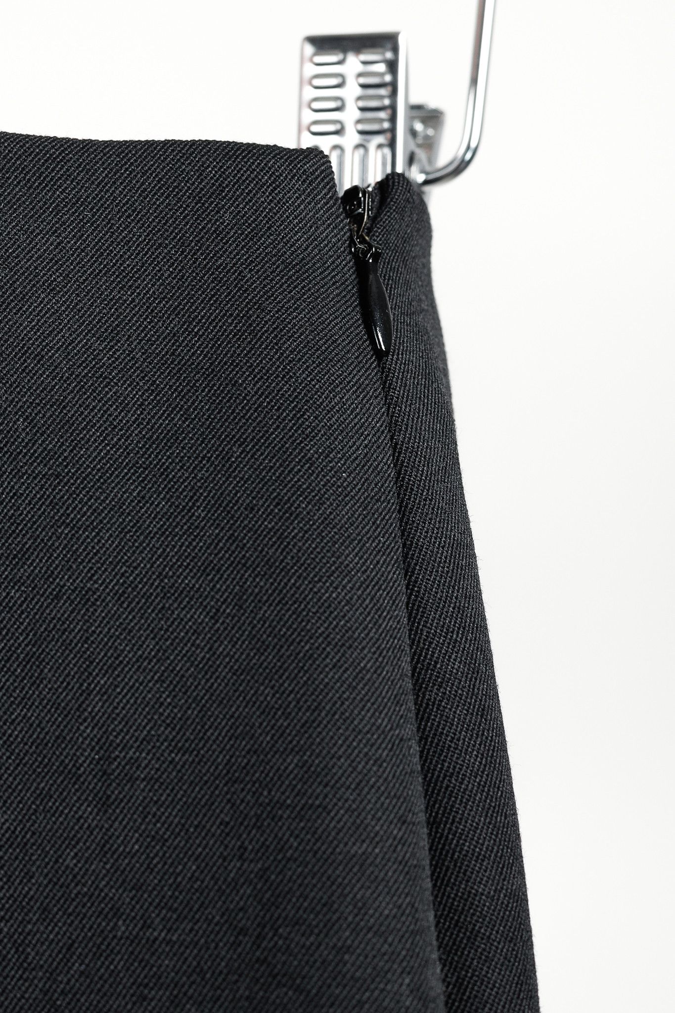 Emporio Armani Emporio Armani 2005 Vintage Back Seam Black Wool Pants Size 27" / US 4 / IT 40 - 6 Thumbnail