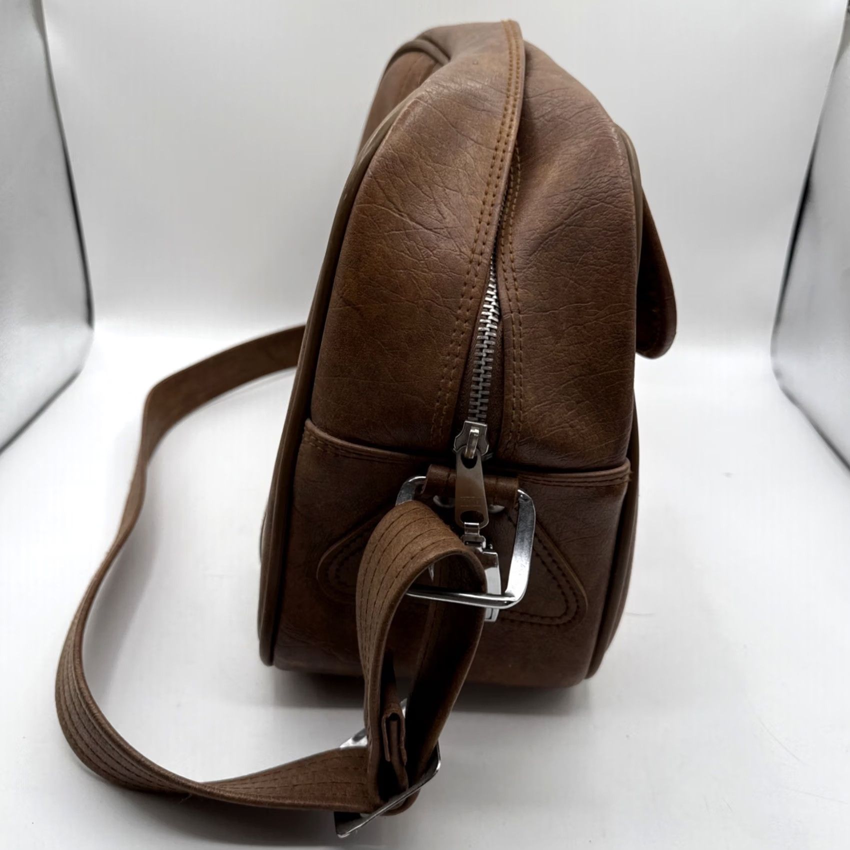Vintage VINTAGE American Tourister Shoulder Bag 1970s Faux Leather Brown Carry-On Unisex Adult Size ONE SIZE - 4 Thumbnail