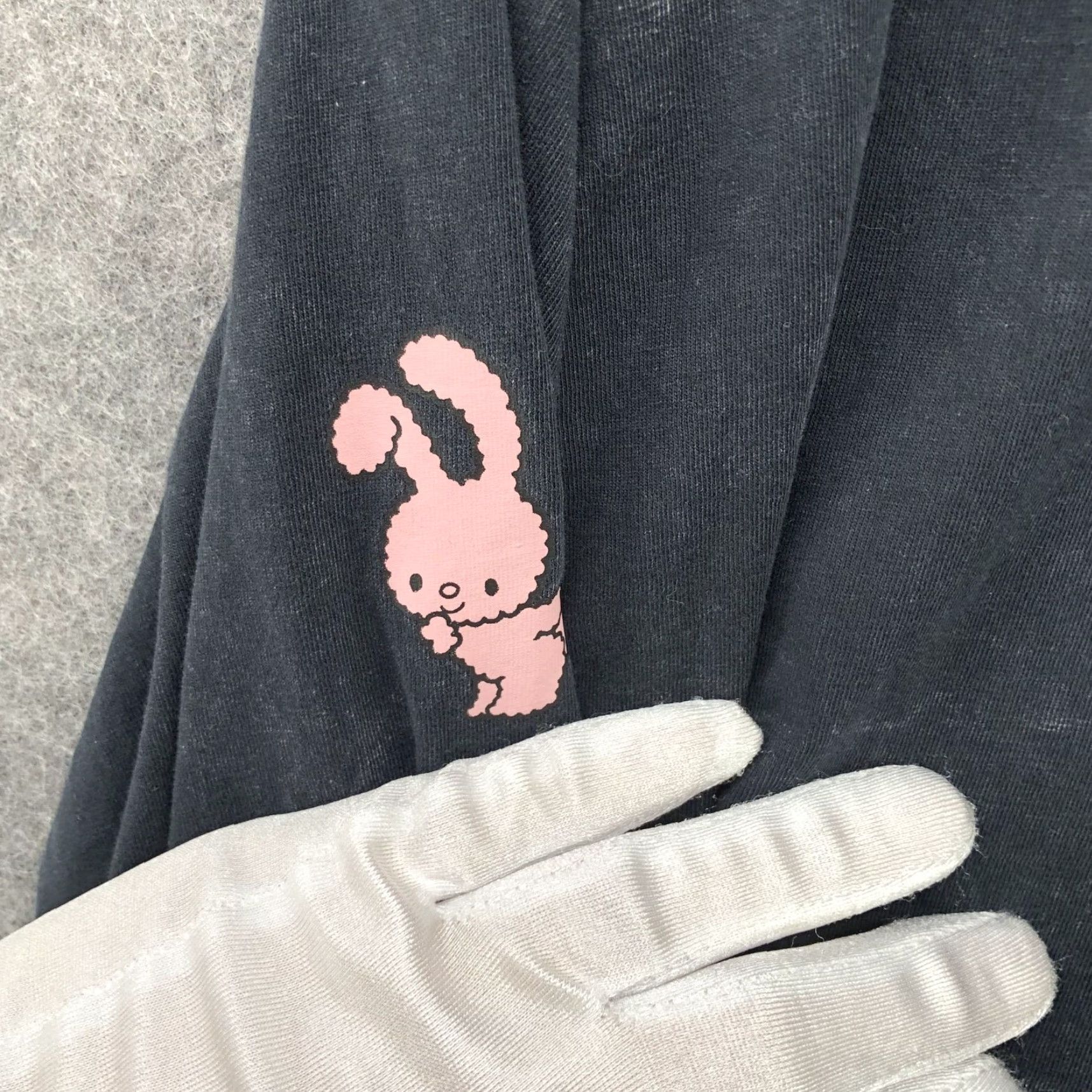 Forever 21 Forever 21 X Hello Kitty Little Twin Stars Oversized Tee Womens S Long Sleeve Black Crewneck Cotton Knit T-Shirt Casual Size S / US 4 / IT 40 - 6 Thumbnail
