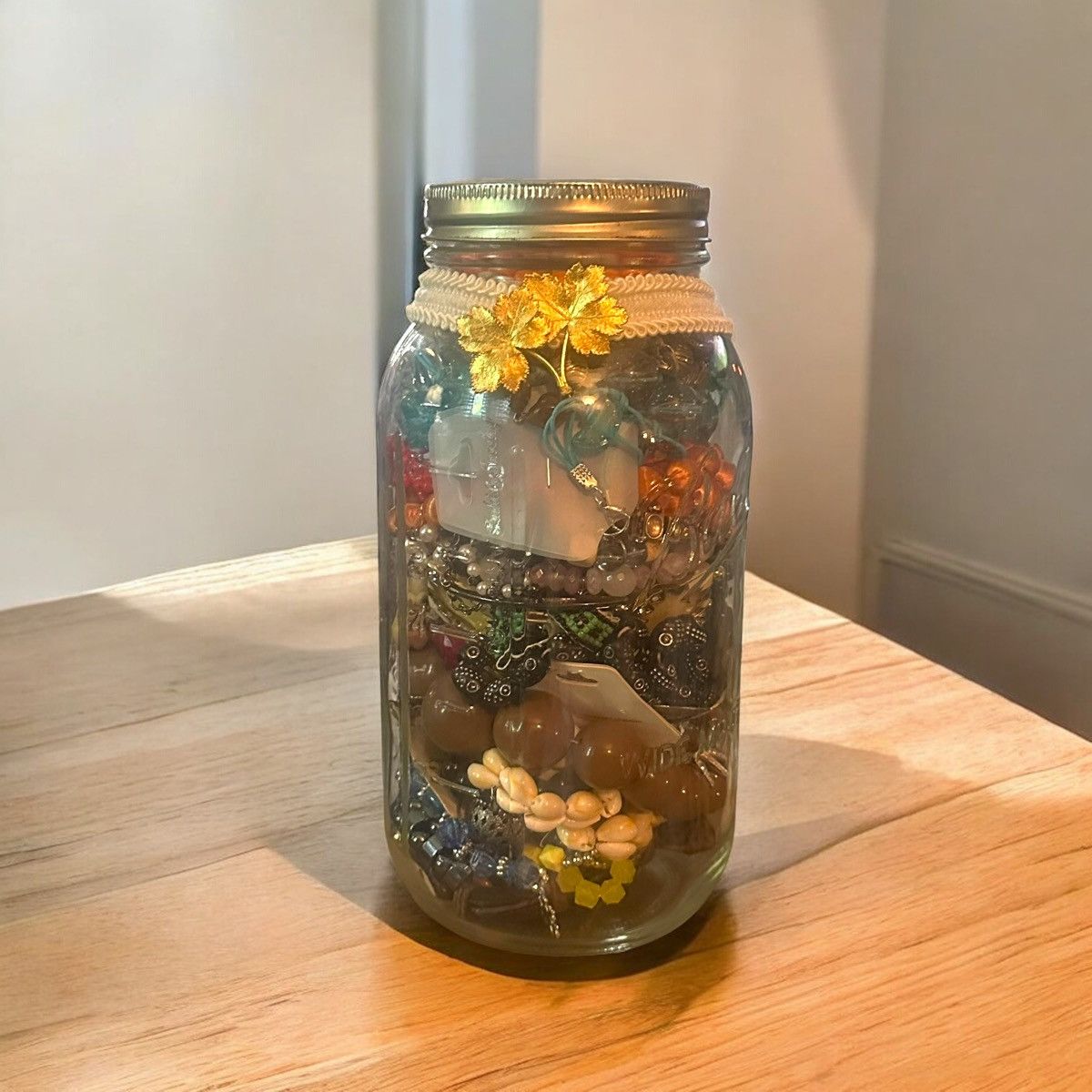 Other Large mystery jewelry jar Size ONE SIZE - 1 Thumbnail