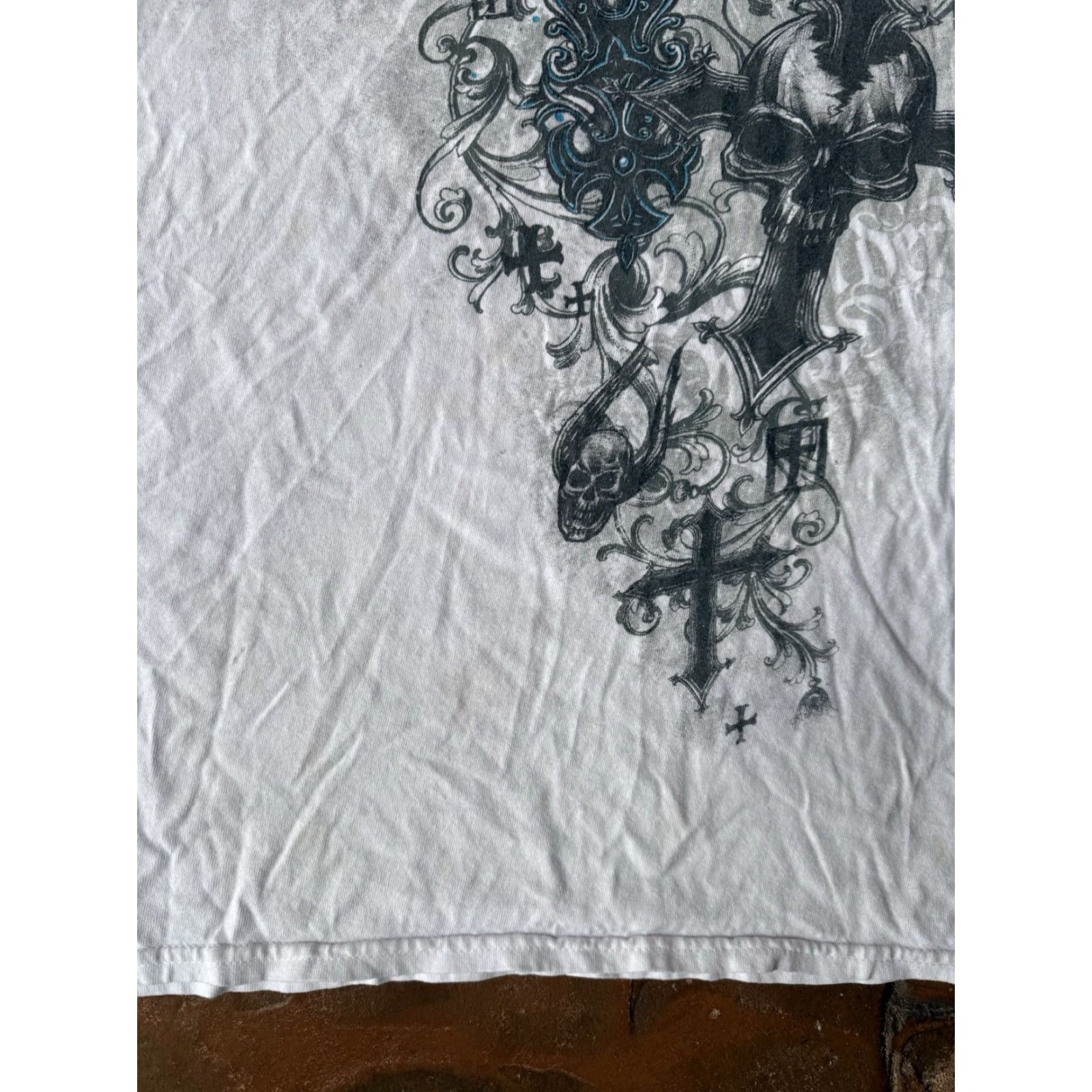 Gildan VINTAGE Y2K Skull Crosses Affliction Style T-Shirt XL White Gildan Crew Neck Short Sleeve Graphic Print Size US XL / EU 56 / 4 - 7 Thumbnail