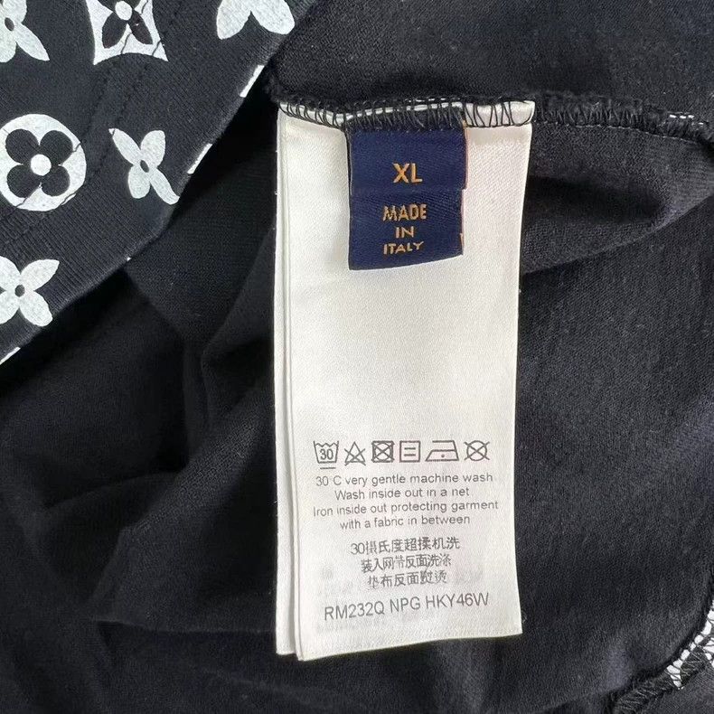 Louis Vuitton Louis Vuitton Gradient Full Logo Short Sleeve Size US XL / EU 56 / 4 - 5 Thumbnail