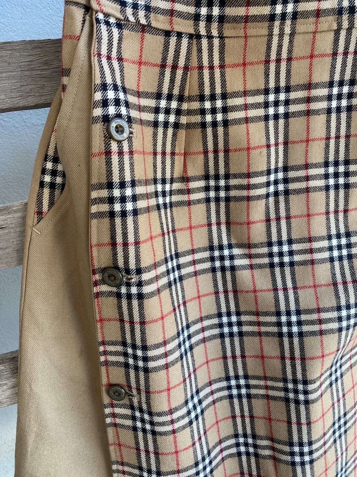 Burberry × Vintage Vintage Burberry Nova Check Short Pants Size 27" / US 4 / IT 40 - 15 Thumbnail