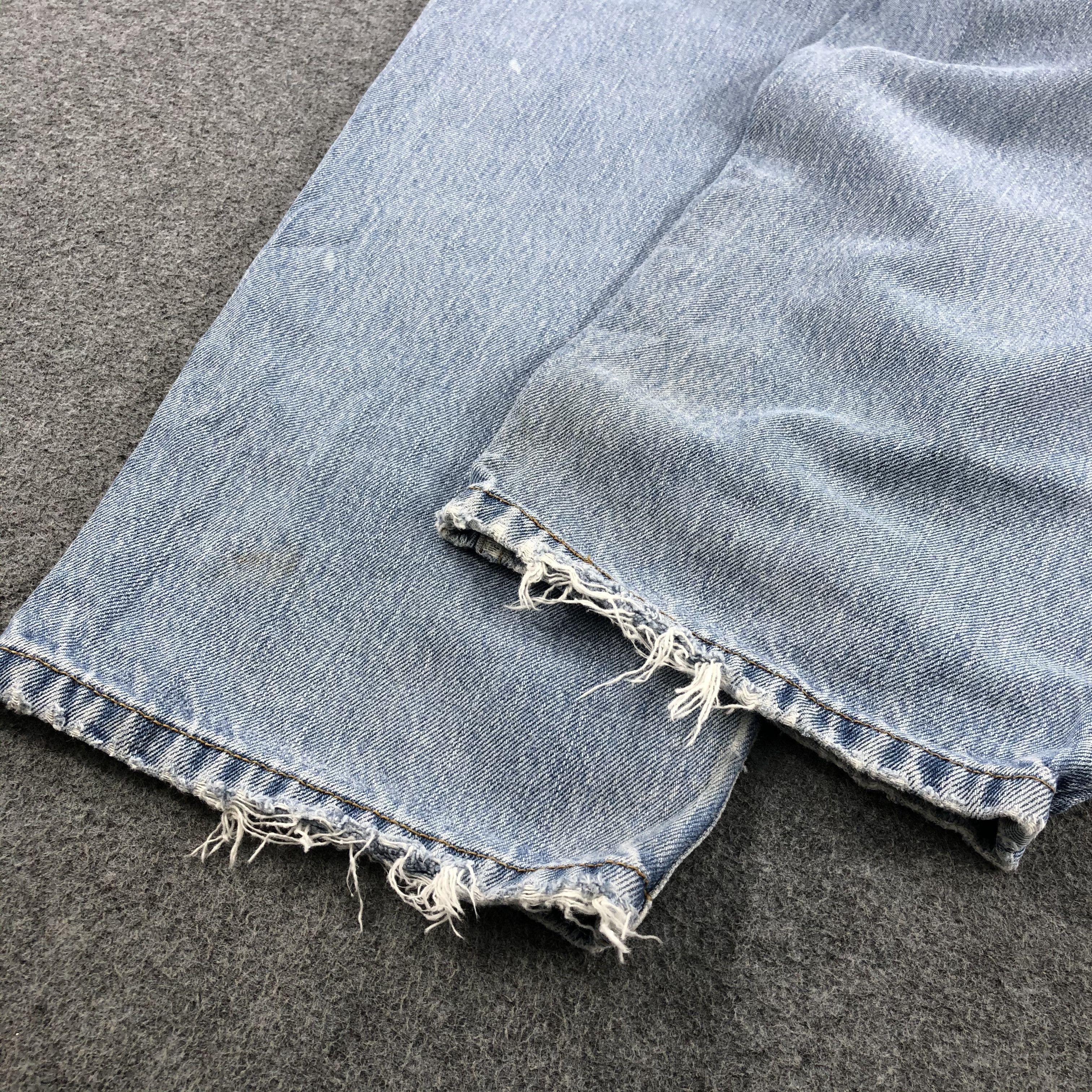 Levi's × Vintage Vintage Light Wash Levis 560 Jeans-JM1753 Size US 37 - 5 Thumbnail