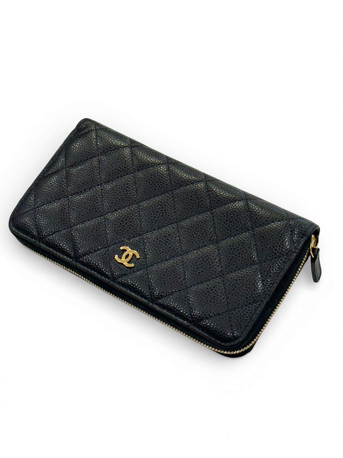 Chanel CHANEL Matelasse Long Wallet Caviar Leather Black Gold Size ONE SIZE - 1 Thumbnail