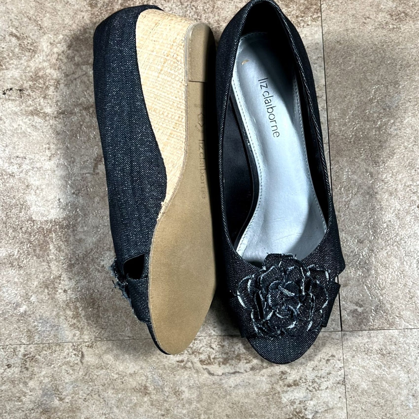 Liz Claiborne Liz Claiborne Denim Blue Wedges Flower Peep Toe Casual Heel Womens 8 Blue Flower Denim Women Heel Wedge 8 Womens Size US 8 / IT 38 - 4 Thumbnail