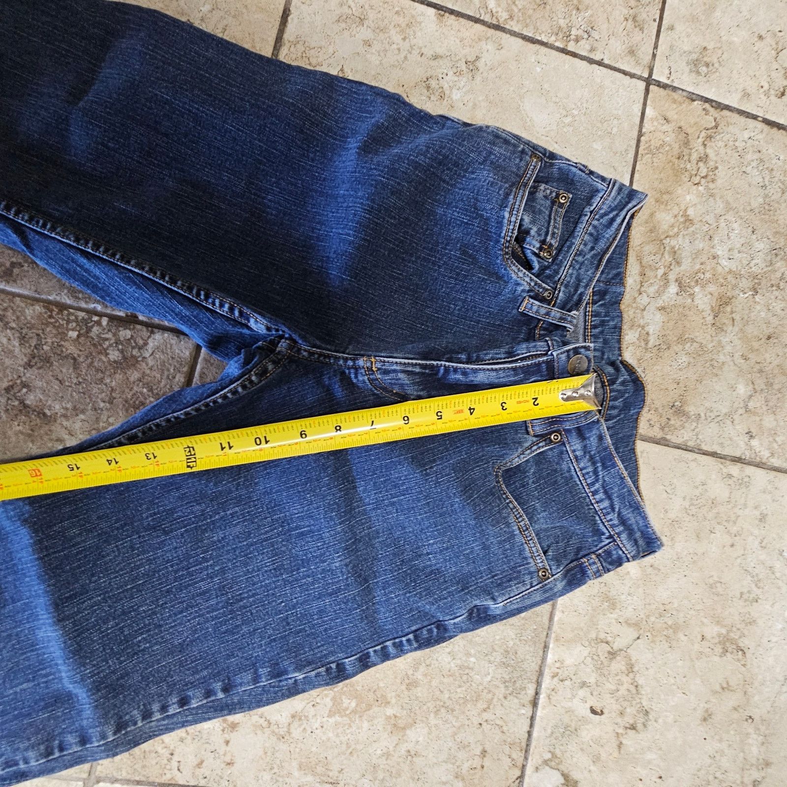 L.L. Bean L.L. Bean Womens Straight Jeans Size 10 Petite 27" inseam Size 32" / US 10 / IT 46 - 6 Thumbnail