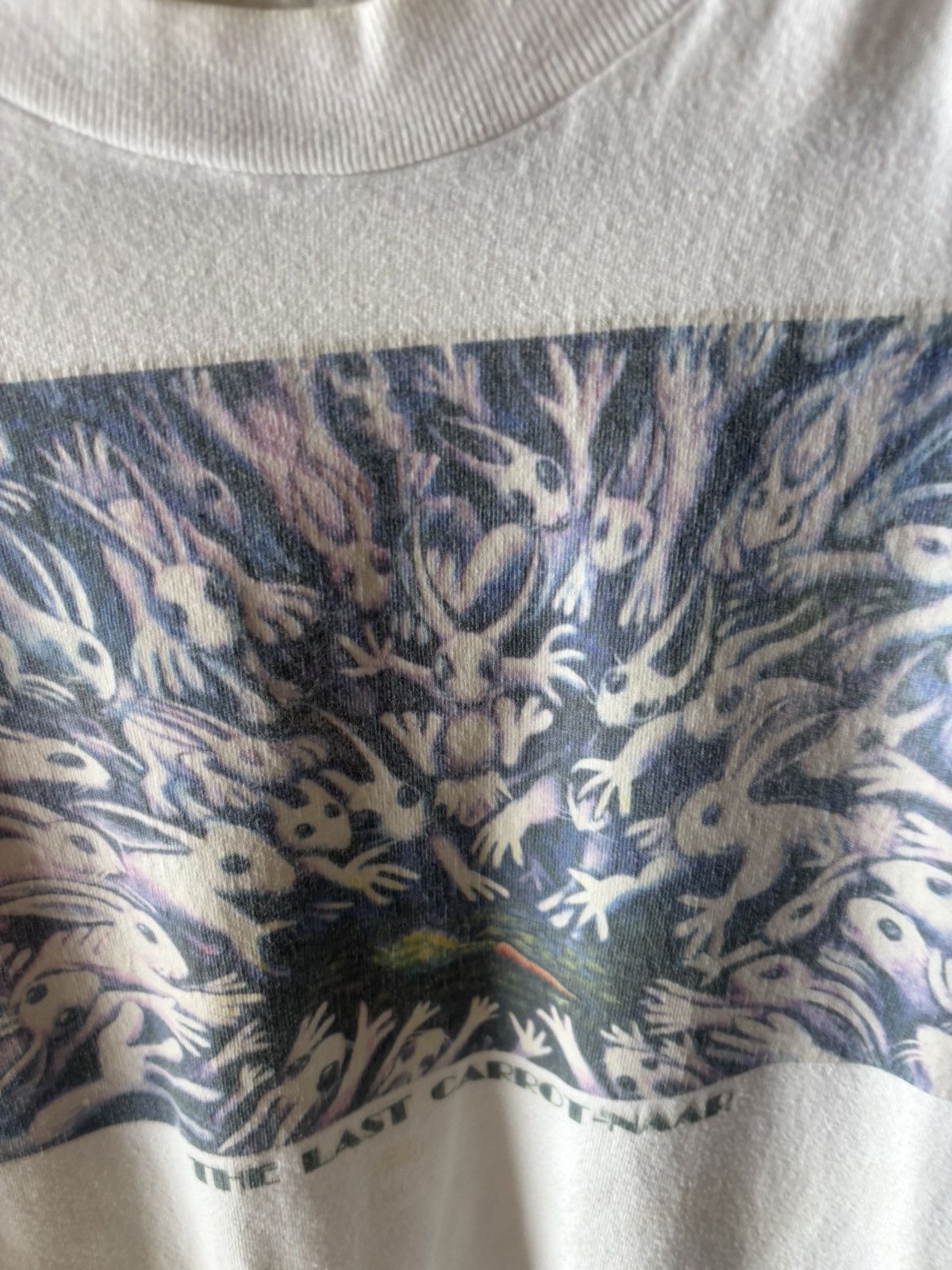 Vintage Vintage 1990’s Bunny Alien T-Shirt Size US XL / EU 56 / 4 - 4 Thumbnail