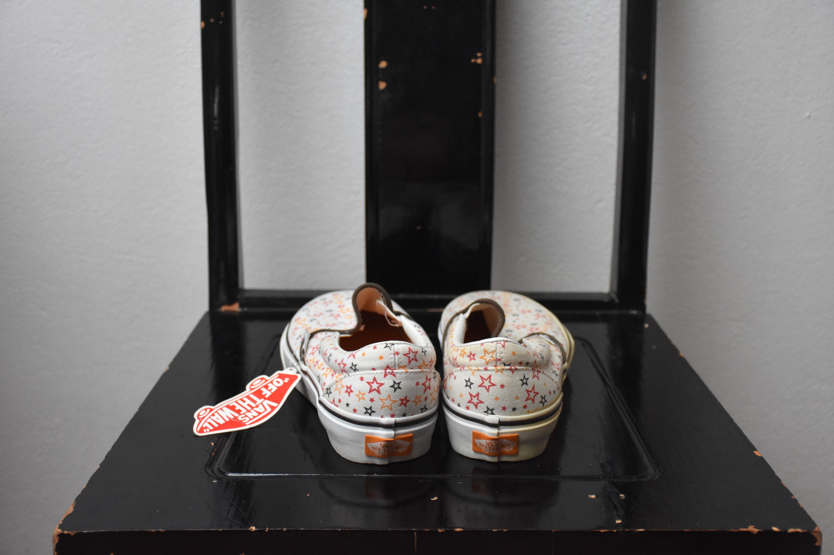 Vans × Vintage unworn Vintage 2006 Vans slip ons summer stars shoes Size US 9 / IT 39 - 2 Thumbnail