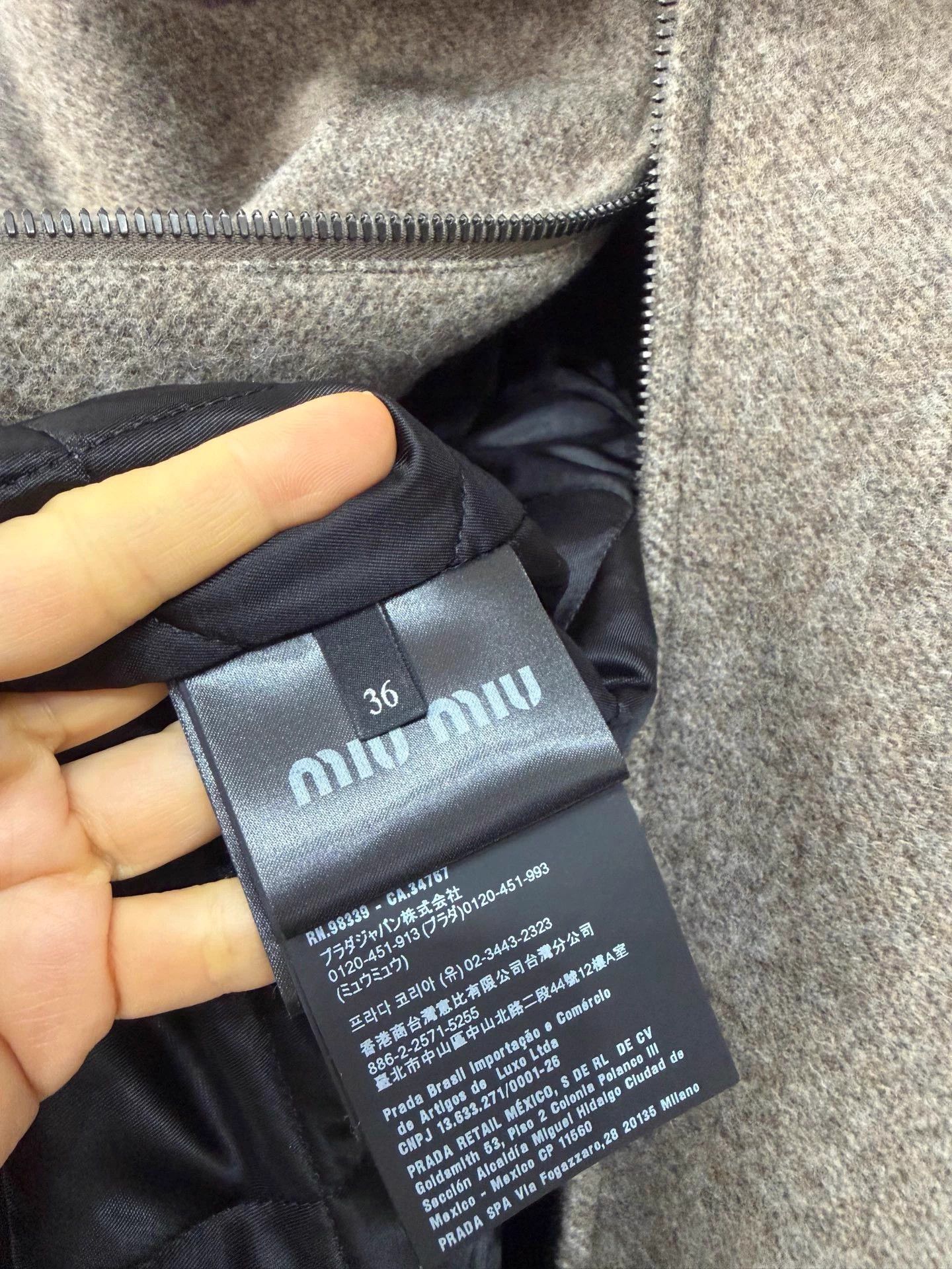 Miu Miu MIU MIU 26 Spring Shetland Wool Jacket Size 36 New Size XS / US 0-2 / IT 36-38 - 4 Thumbnail