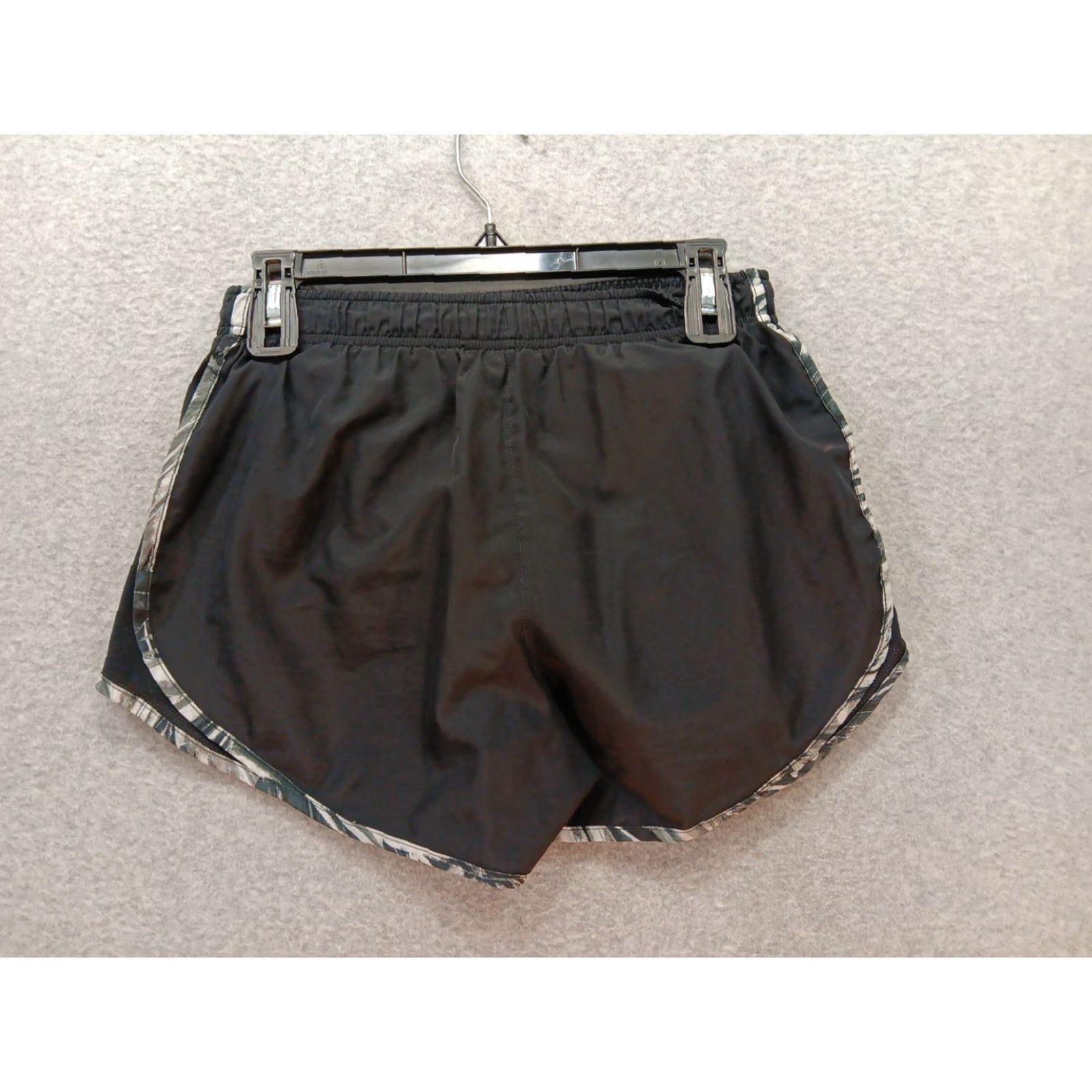 Nike Nike Athletic Dri Fit Tempo Running Shorts Womens S Black Size 28" / US 6 / IT 42 - 4 Thumbnail