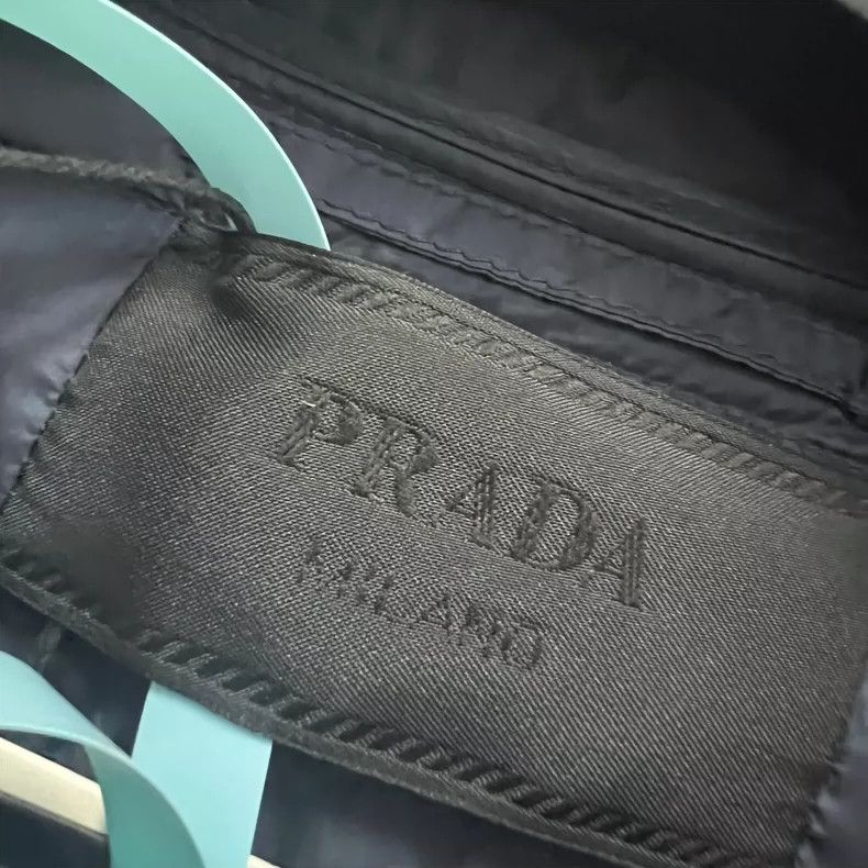Prada Prada Blue triangle hooded down jacket 2502-Nextarrow Size US M / EU 48-50 / 2 - 5 Thumbnail