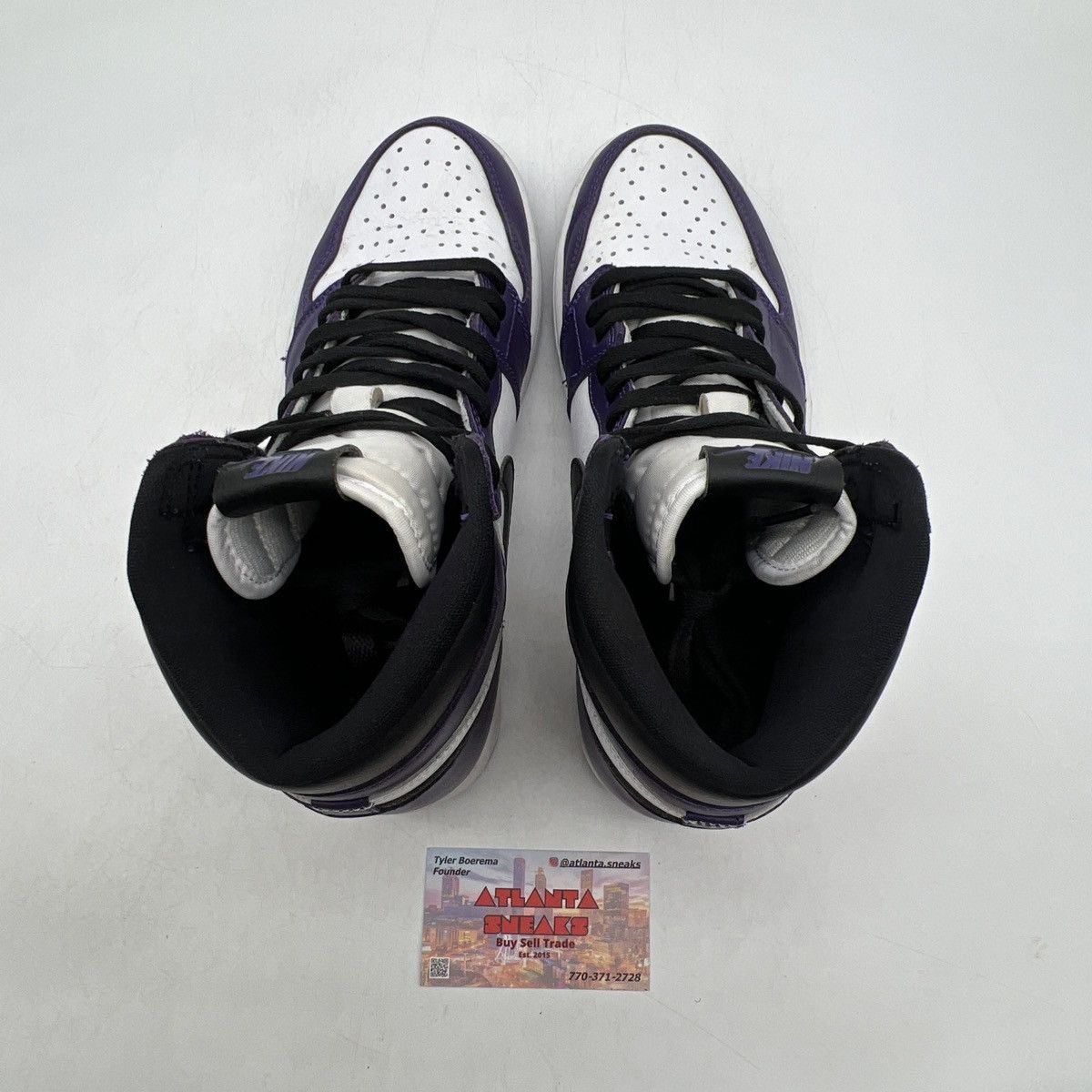 Nike Air Jordan 1 high court purple 2.0 Size US 9.5 / EU 42-43 - 6 Thumbnail