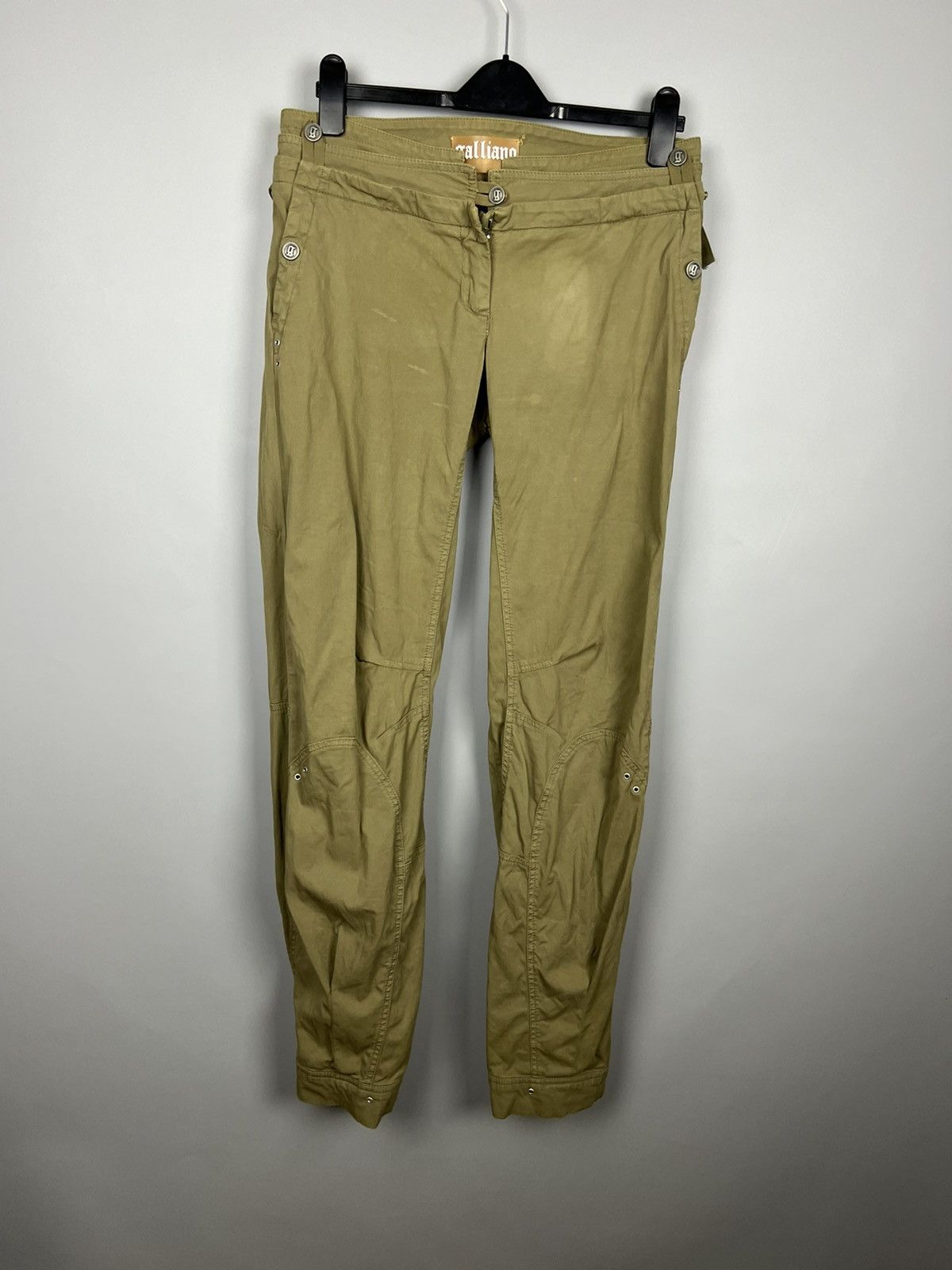 John Galliano Vintage John Galliano Cargo Khaki Pants Size 30" / US 8 / IT 44 - 1 Thumbnail