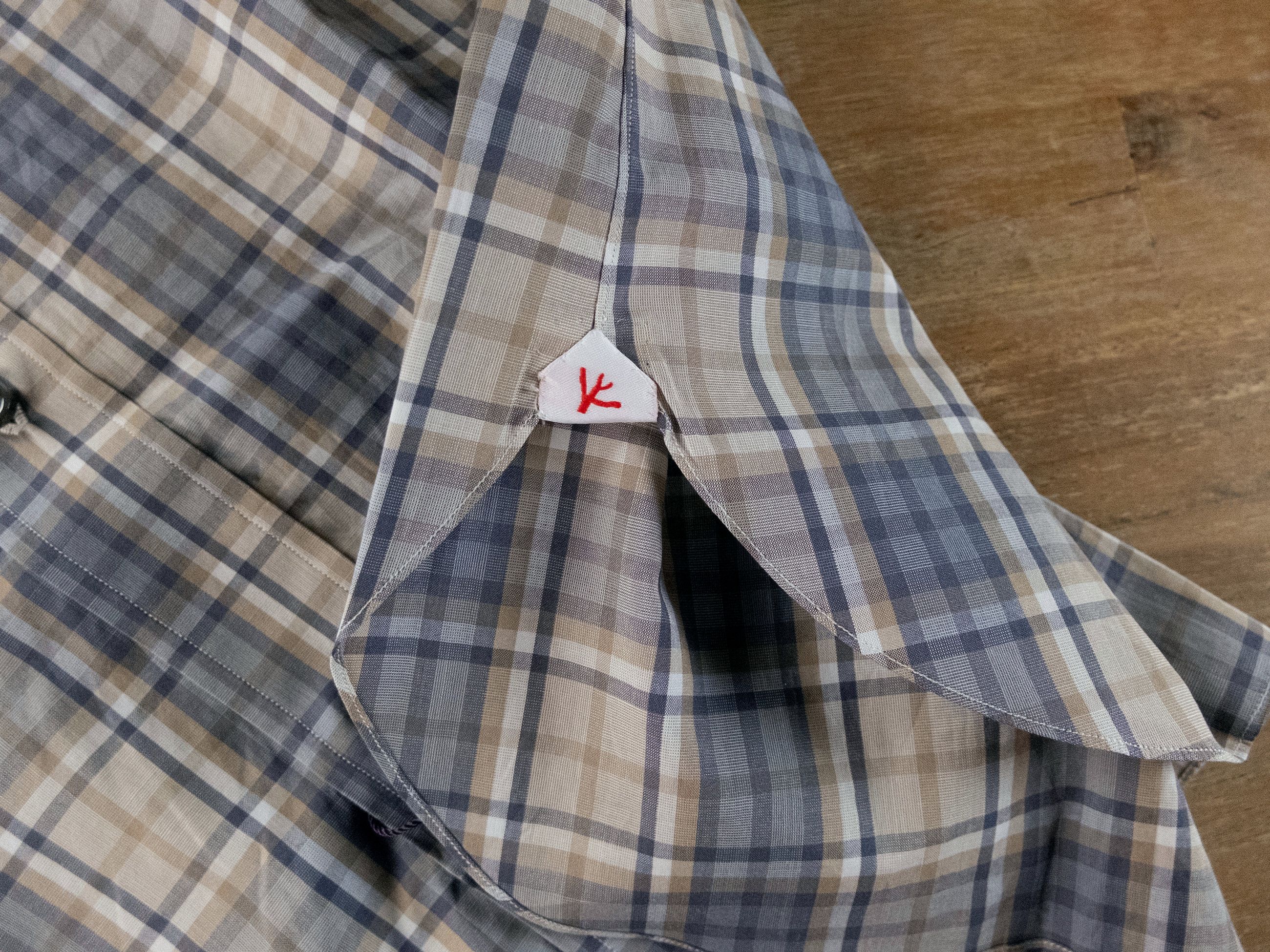 Isaia ISAIA Napoli gray beige plaid cotton dress shirt 40 / 15.75 Size US M / EU 48-50 / 2 - 4 Thumbnail