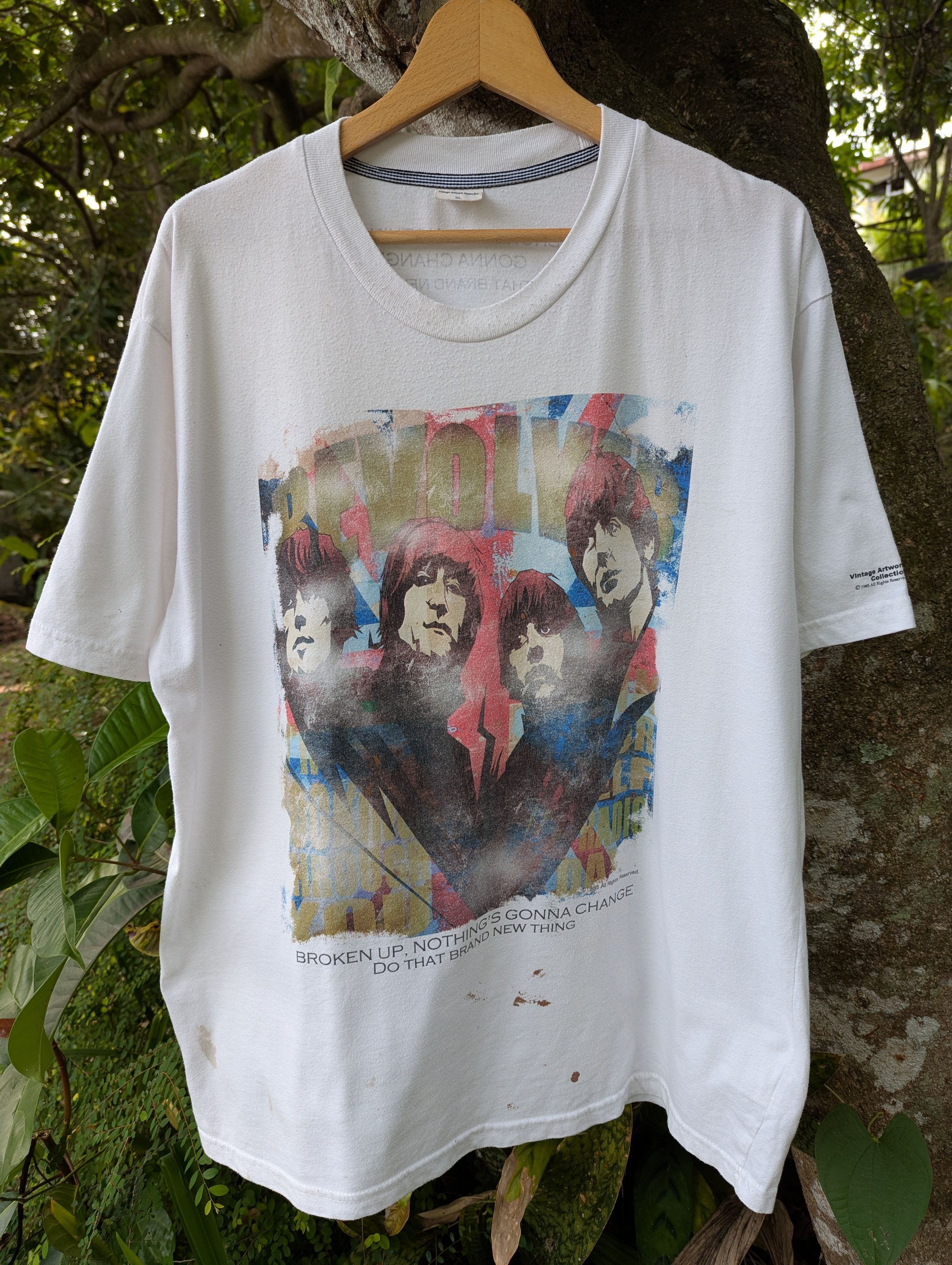 Band Tees 🔥FREE SHIPPING🔥THE BEATLES Revolver Artwork 1985 Tshirt Size US XXL / EU 58 / 5 - 1 Thumbnail