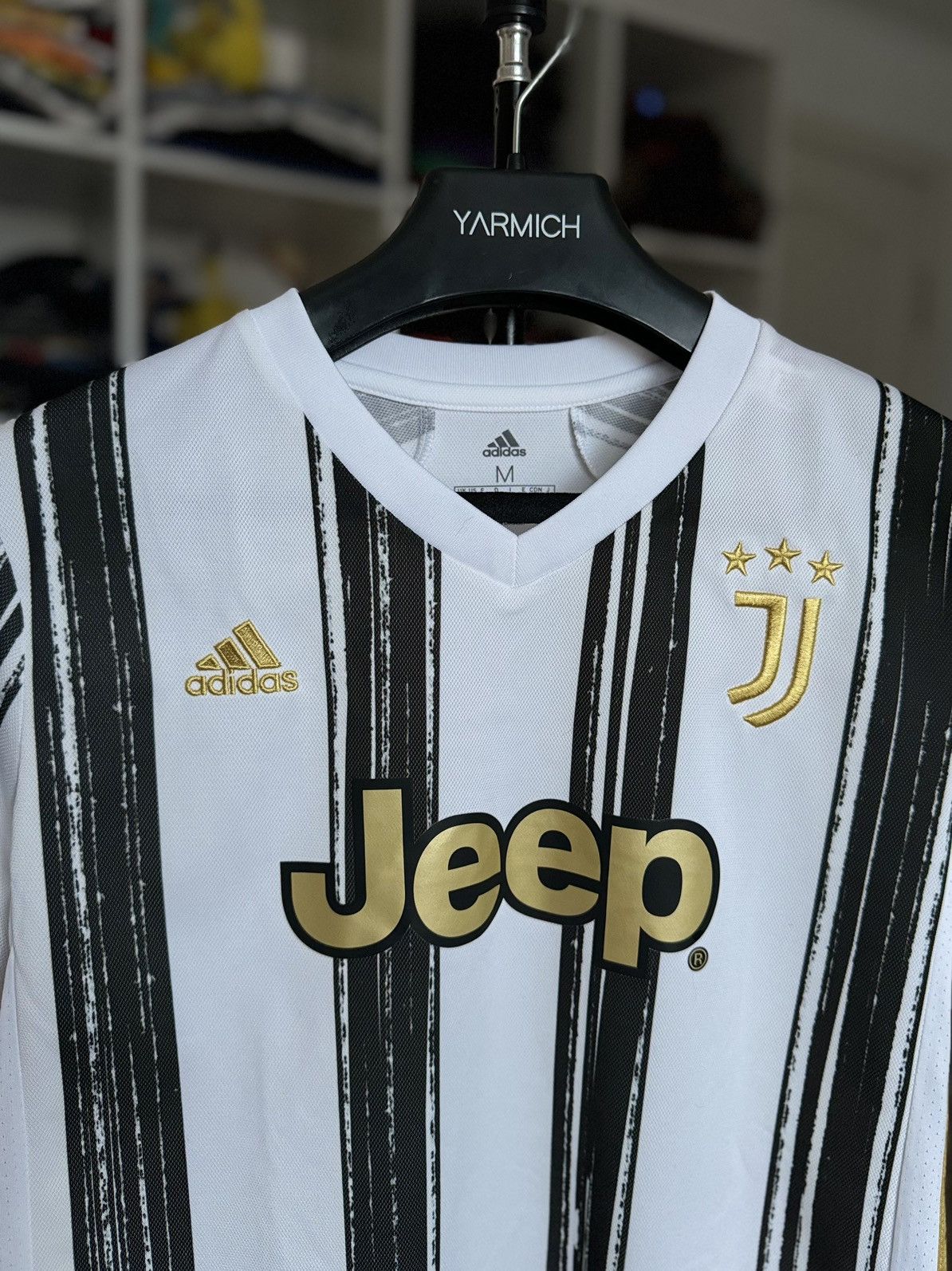 Adidas 2020 Juventus Adidas Jeep Soccer Jersey Size US M / EU 48-50 / 2 - 2 Thumbnail