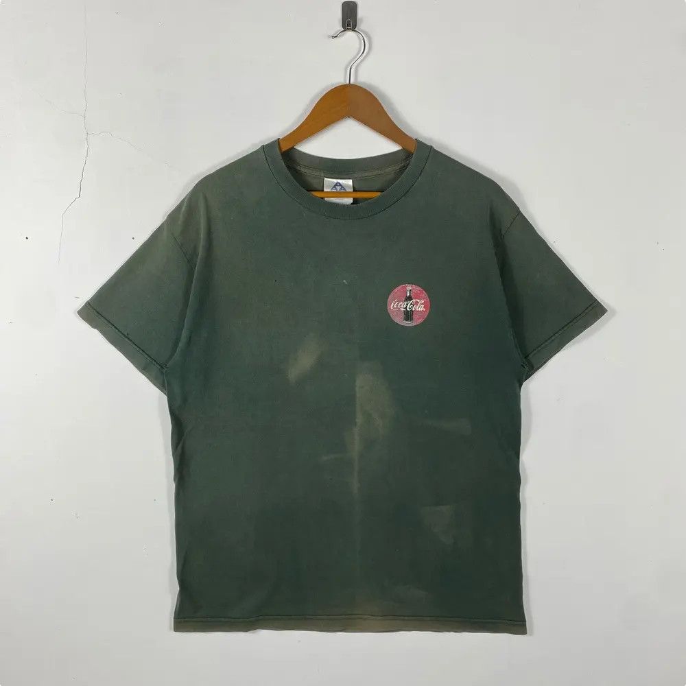 Coca Cola Vintage 90's COCA-COLA Distressed Faded Graphic Tee Shirt Size US L / EU 52-54 / 3 - 4 Thumbnail