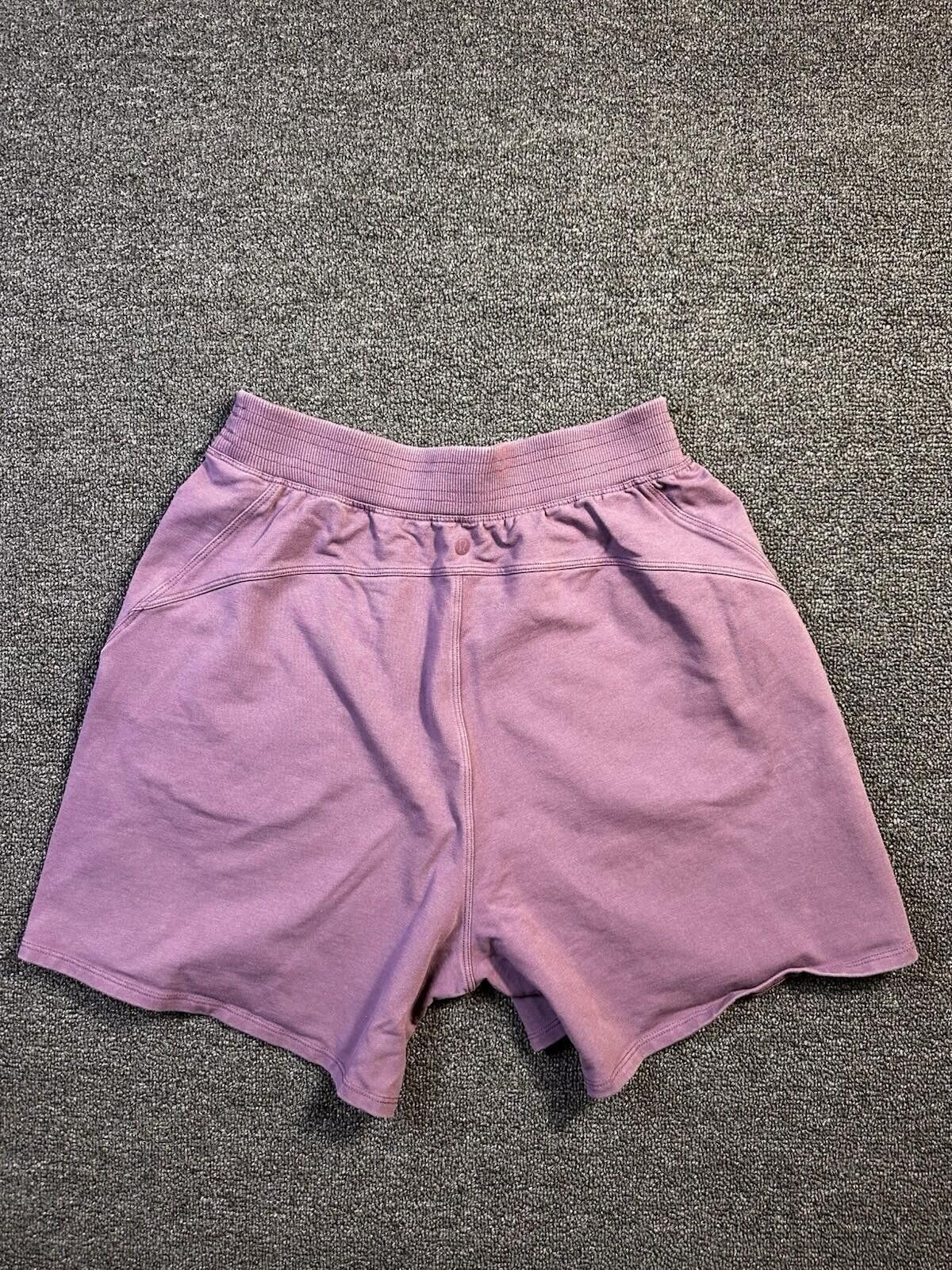 Lululemon Lululemon HR Plum/Purple Shorts 5”, Sz 6 Size 28" / US 6 / IT 42 - 4 Thumbnail