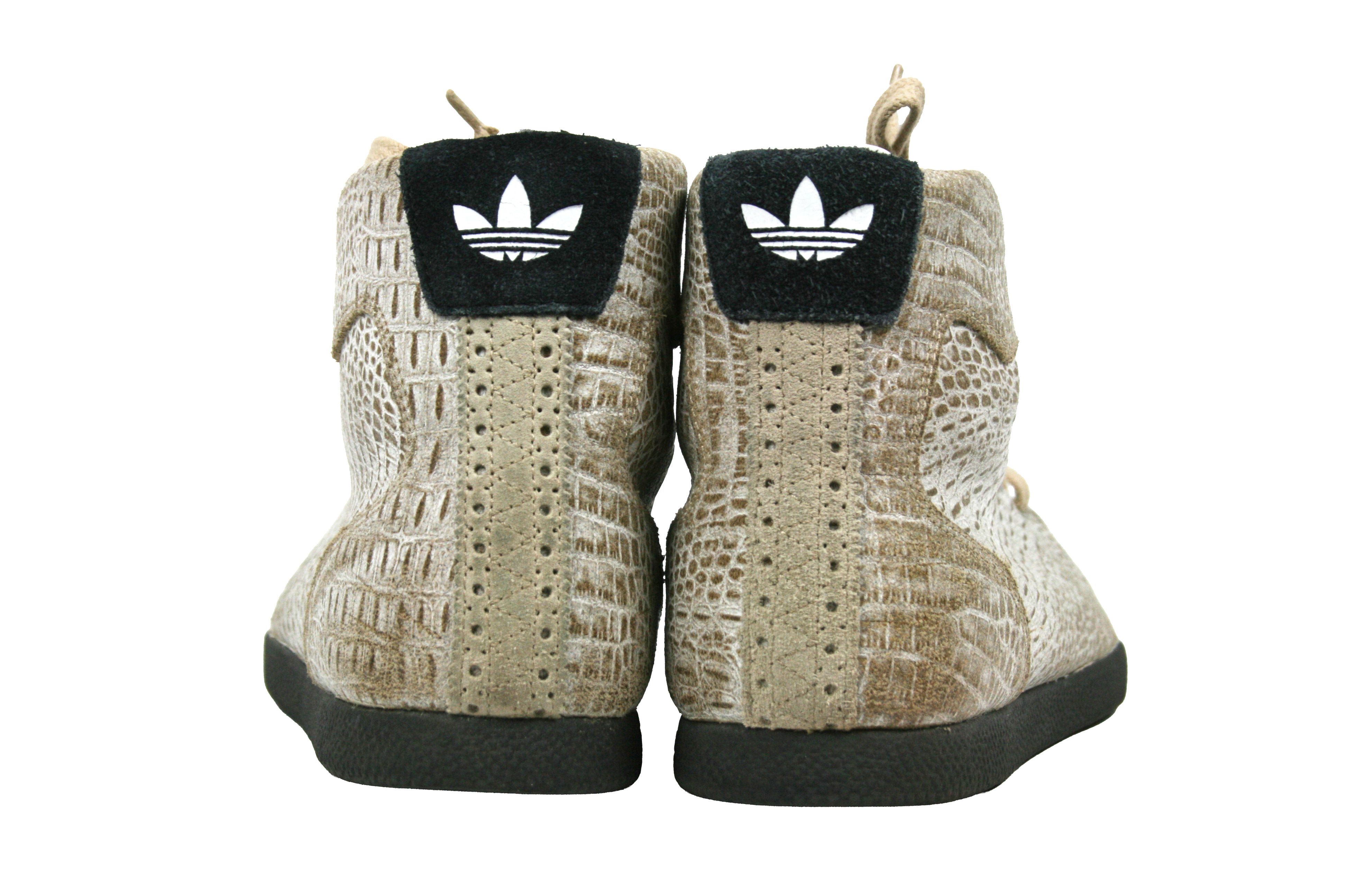 Adidas 2011 Azzi Mid "Croc" Sneakers Size US 10.5 / EU 43-44 - 8 Thumbnail