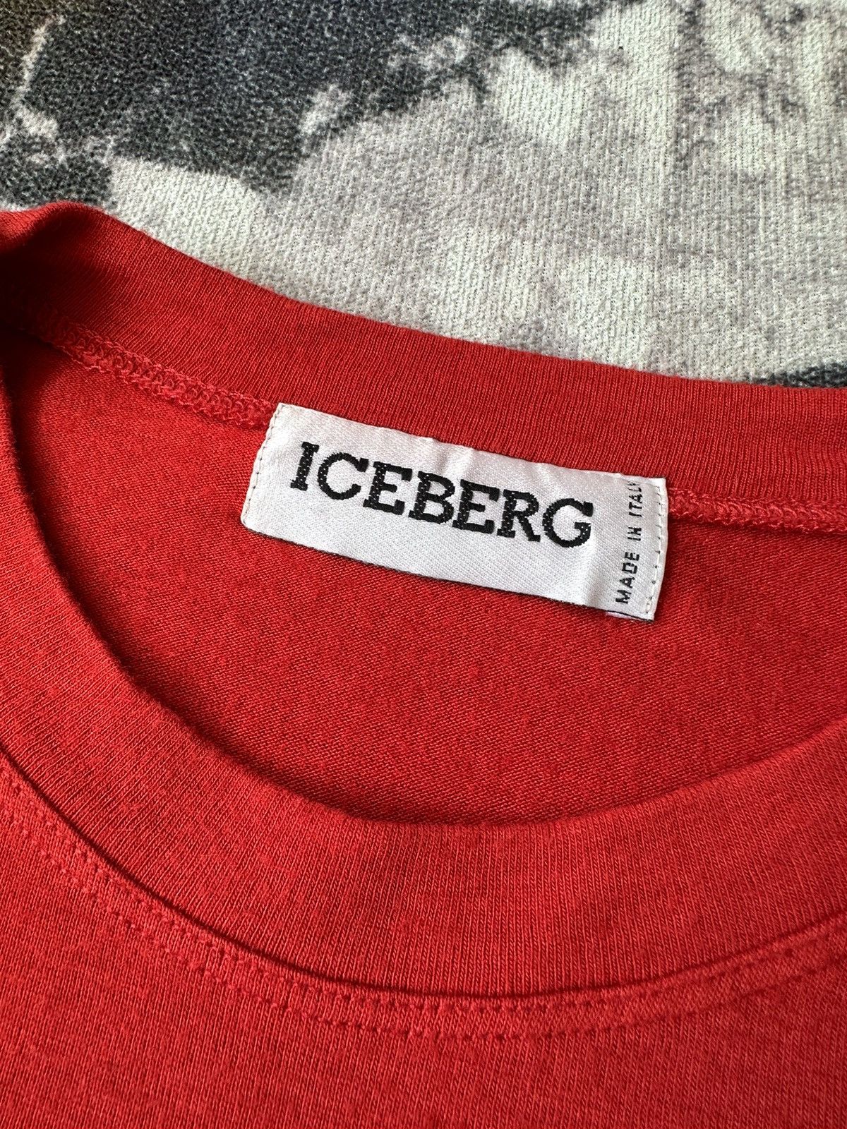 Iceberg 90’s Iceberg x Disney embroidered long sleeve Size US M / EU 48-50 / 2 - 5 Thumbnail