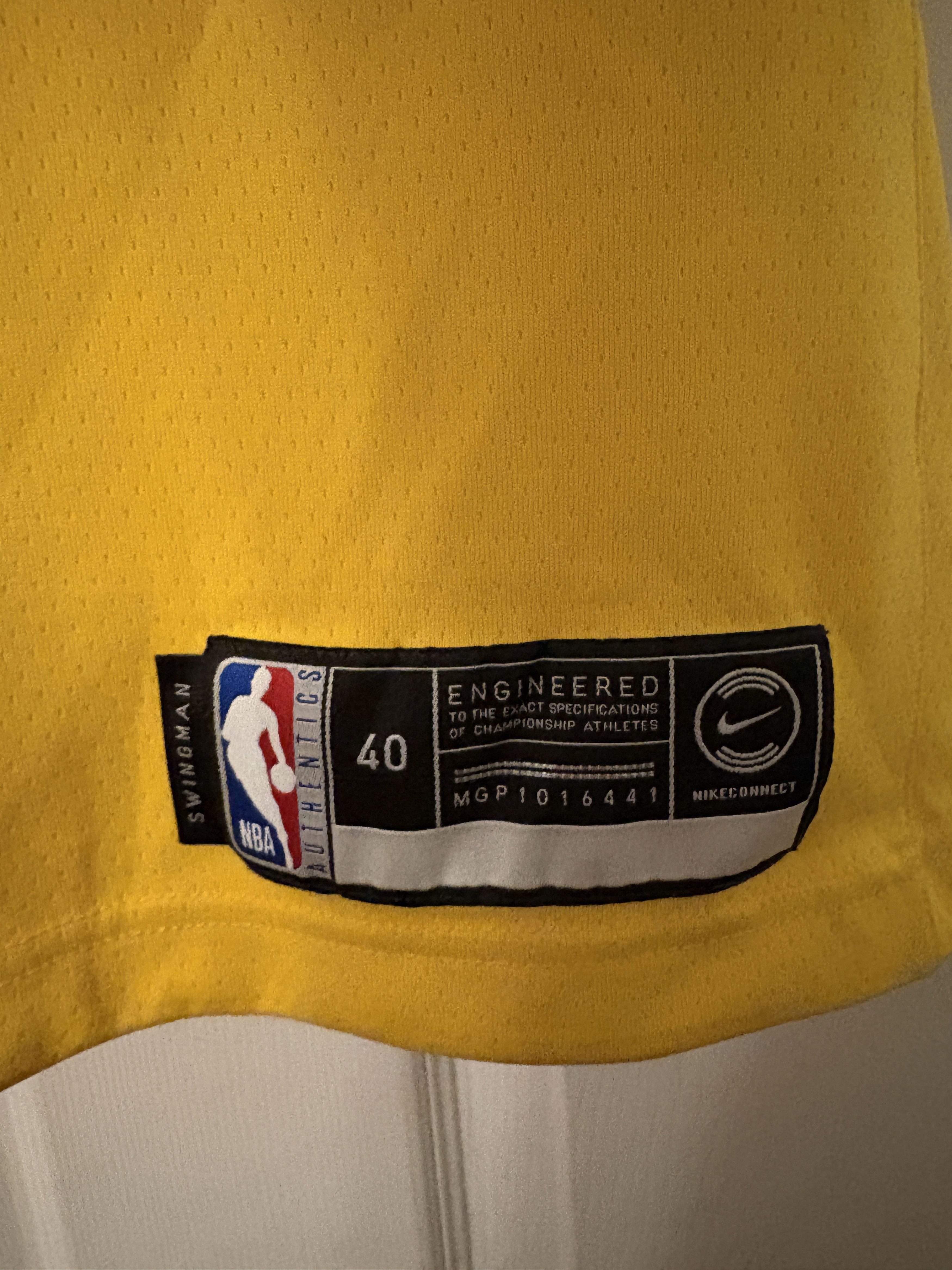 Nike Lebron James Los Angeles Lakers swingman jersey Size US S / EU 44-46 / 1 - 3 Thumbnail