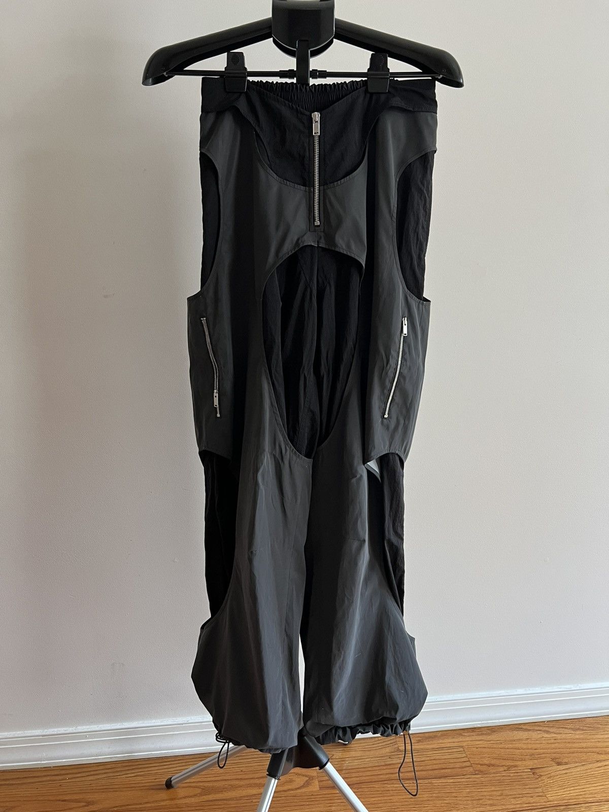 Dion Lee Dion Lee Reflective Parachute Pants Size US 28 / EU 44 - 1 Thumbnail
