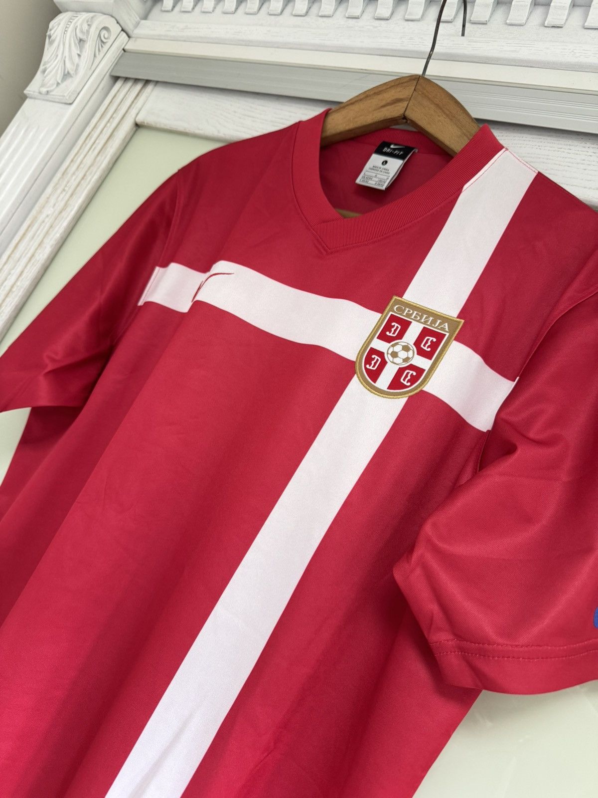 Nike Serbia 2010-2011 Home Soccer Jersey Football Kit Shirt Size US L / EU 52-54 / 3 - 5 Thumbnail