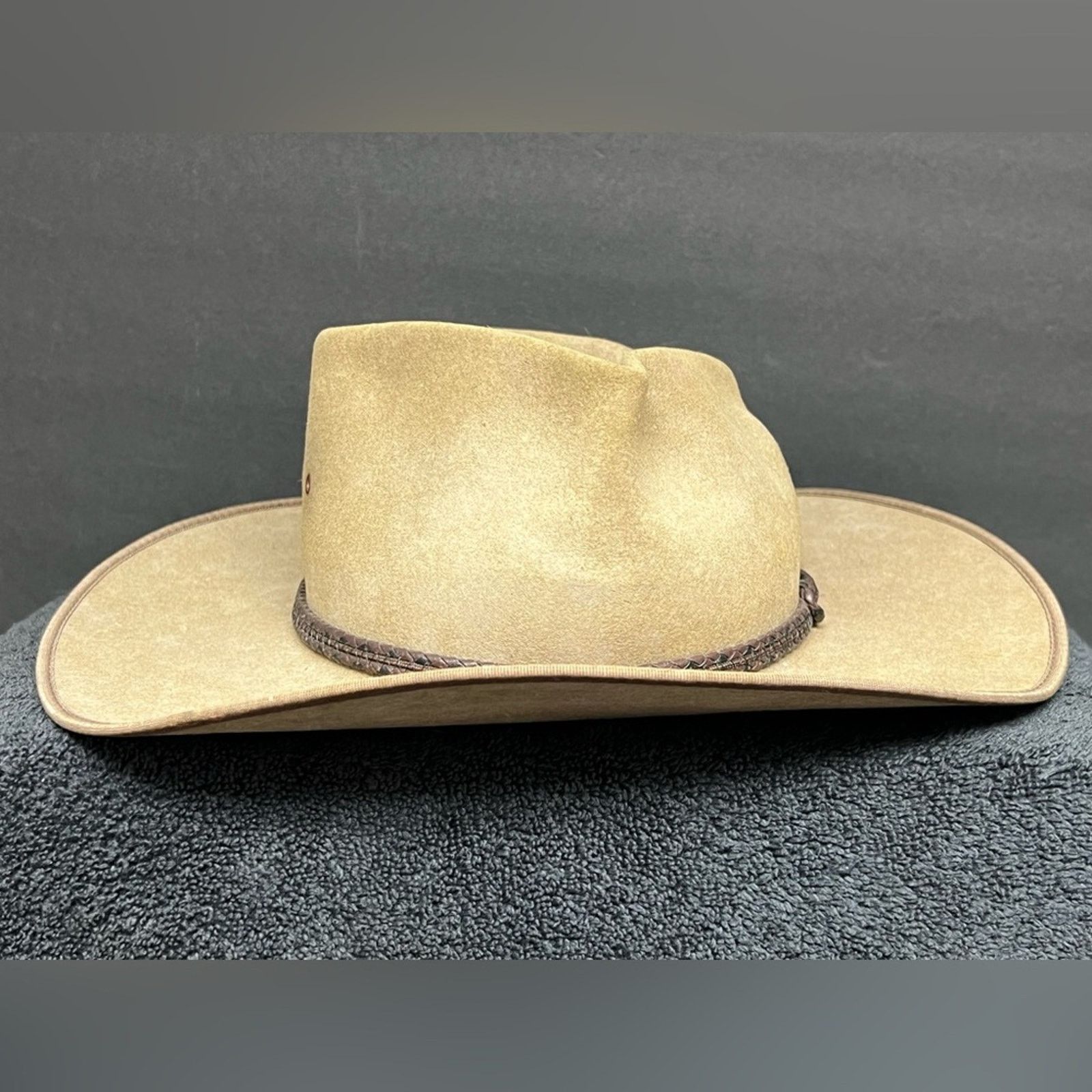 Other Akubra Hat 59-61 Stockman Imperial Fur Felt Cowboy Australia Size ONE SIZE - 1 Thumbnail