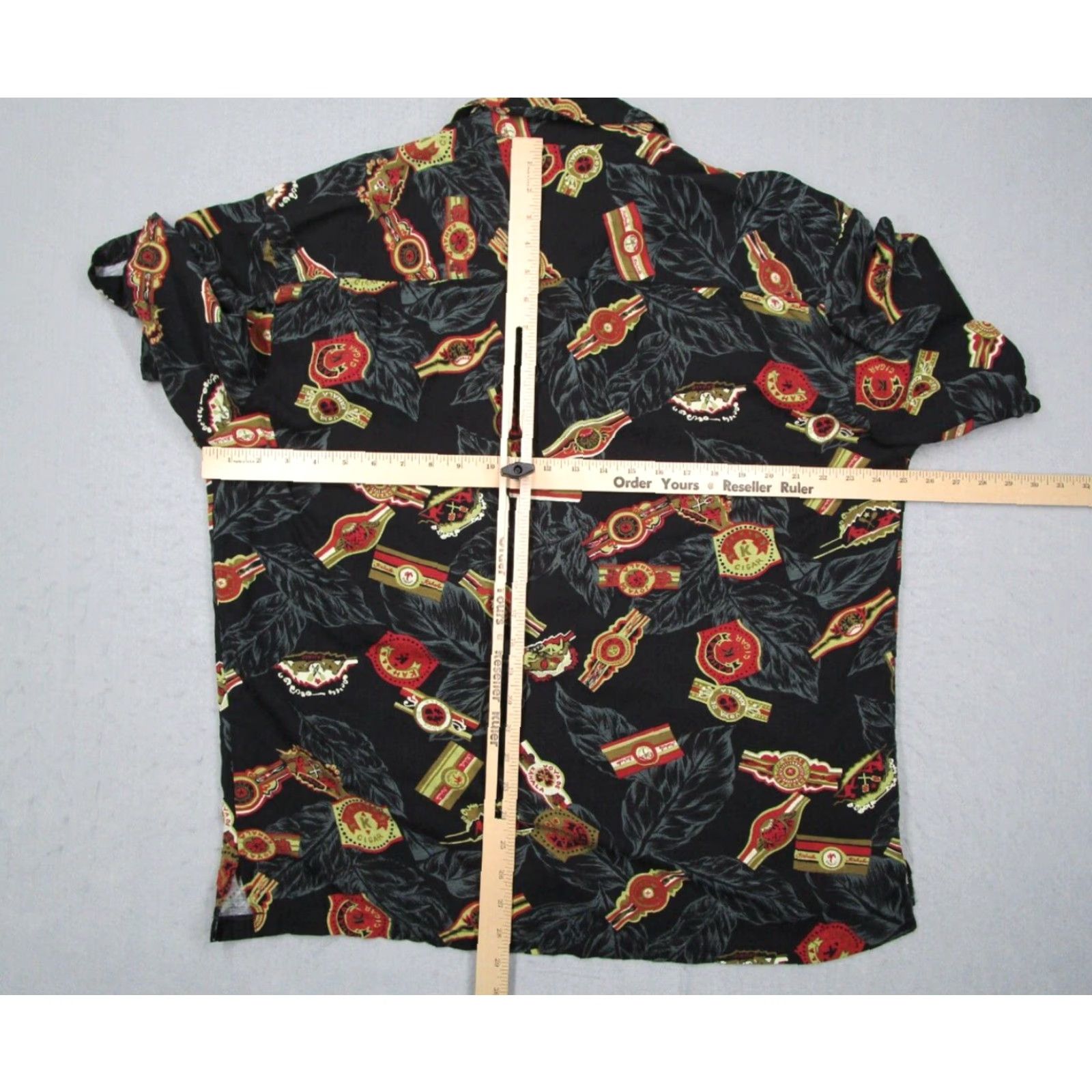 ALOHAS Kahala Men's Black Short Sleeve Button-Up Shirt Geometric Hawaiian Retro Cigar Band Rayon Kahala Shirt Adult Large Mens Size US L / EU 52-54 / 3 - 4 Thumbnail