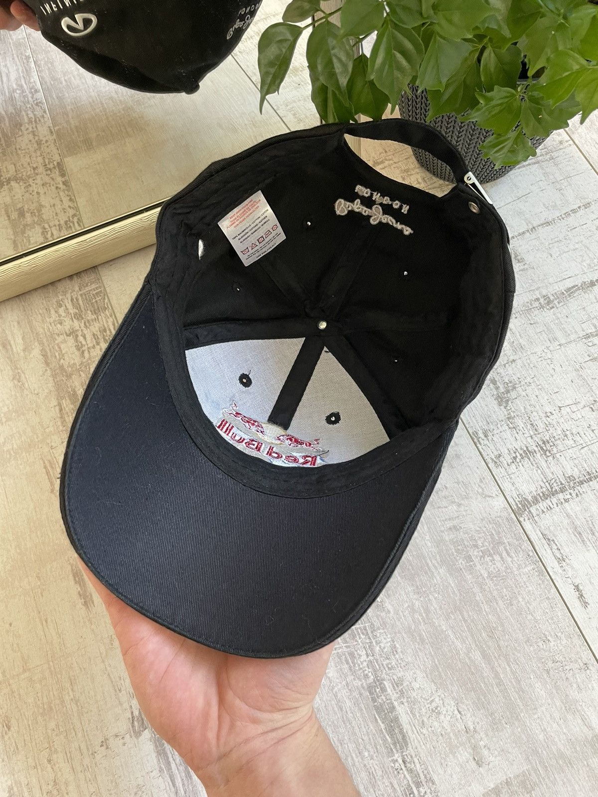 Red Bull × Vintage Red Bull Racing Vintage Formula 1 Team Infiniti Hat Cap Size ONE SIZE - 7 Thumbnail