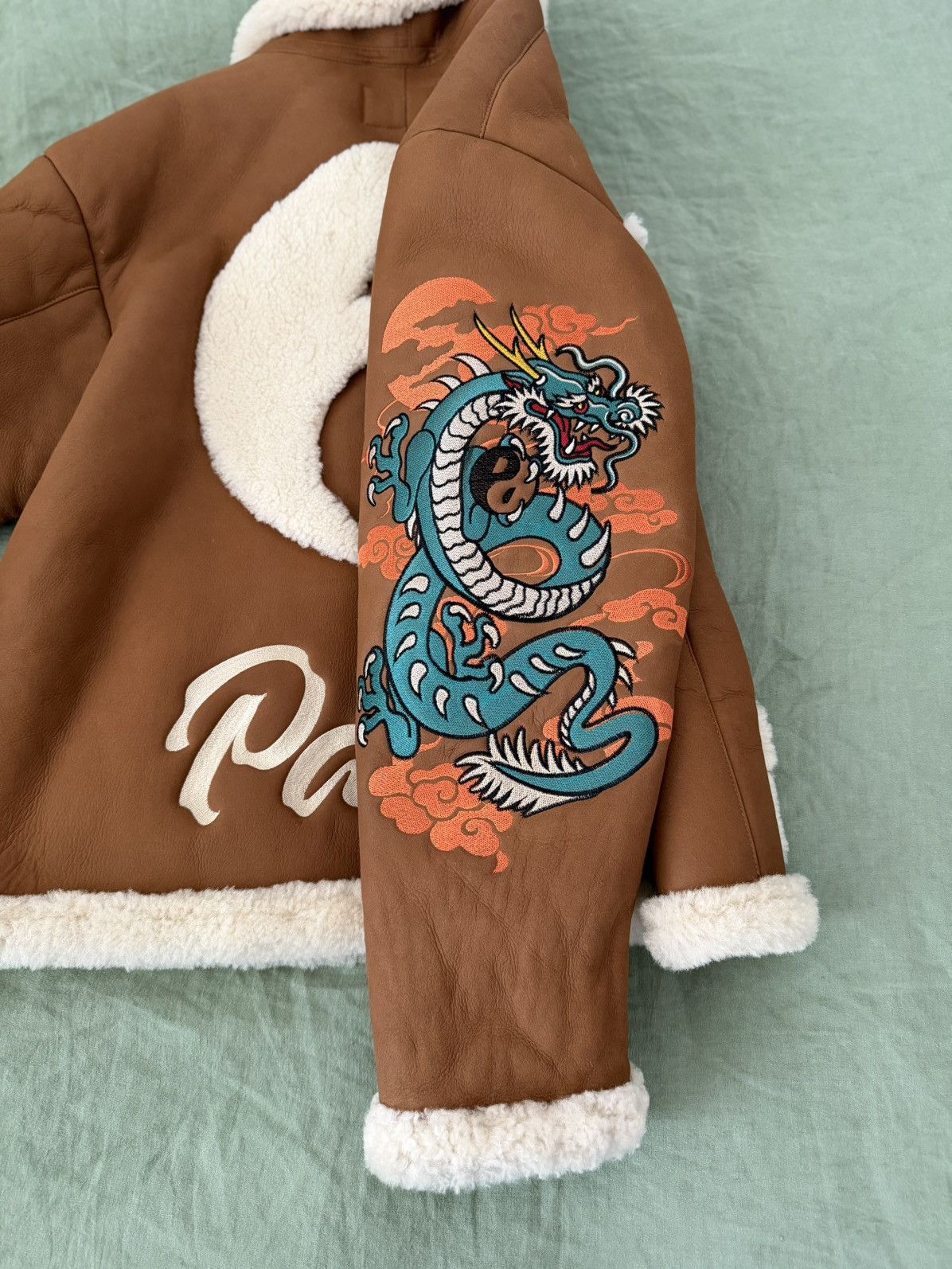 Palace × Ugg Palace x UGG Shearling Jacket Size US L / EU 52-54 / 3 - 10 Thumbnail