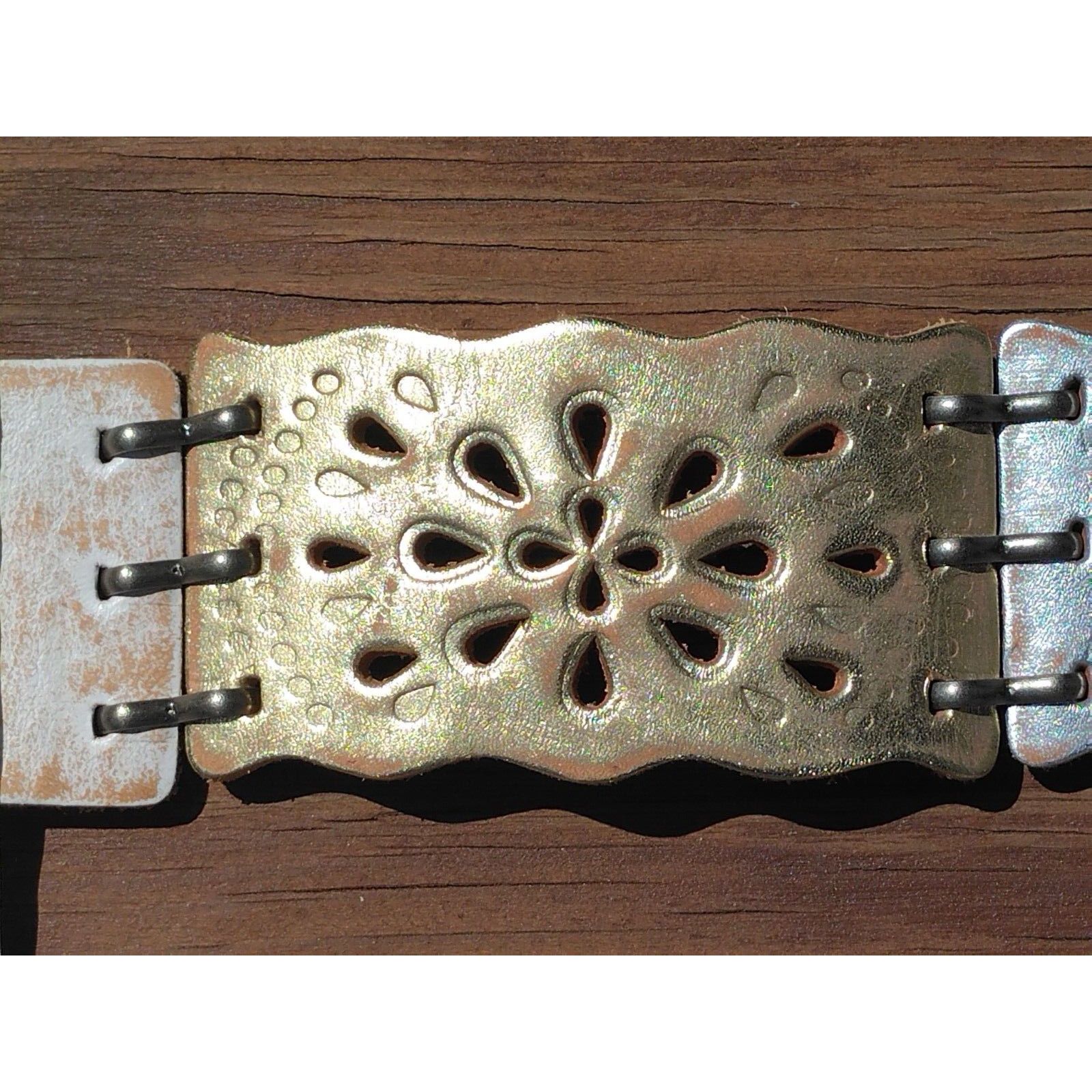 Fossil Fossil Women Leather Belt Boho Silver Link Flower White Gold Size ONE SIZE - 3 Thumbnail