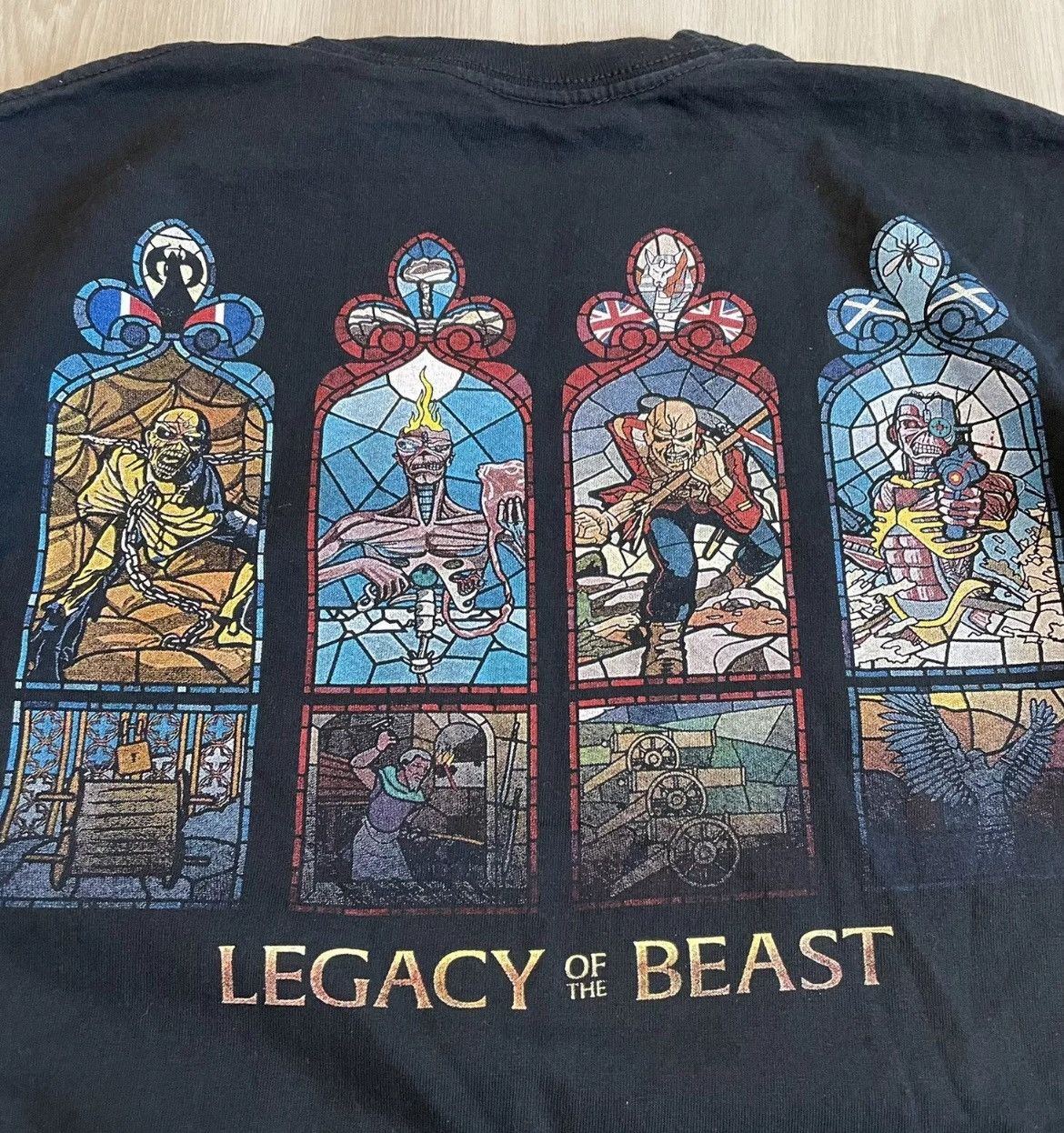 Band Tees × Vintage IRON MAIDEN LEGACY OF THE BEAST TOUR SHIRT Mens medium Size US M / EU 48-50 / 2 - 4 Thumbnail