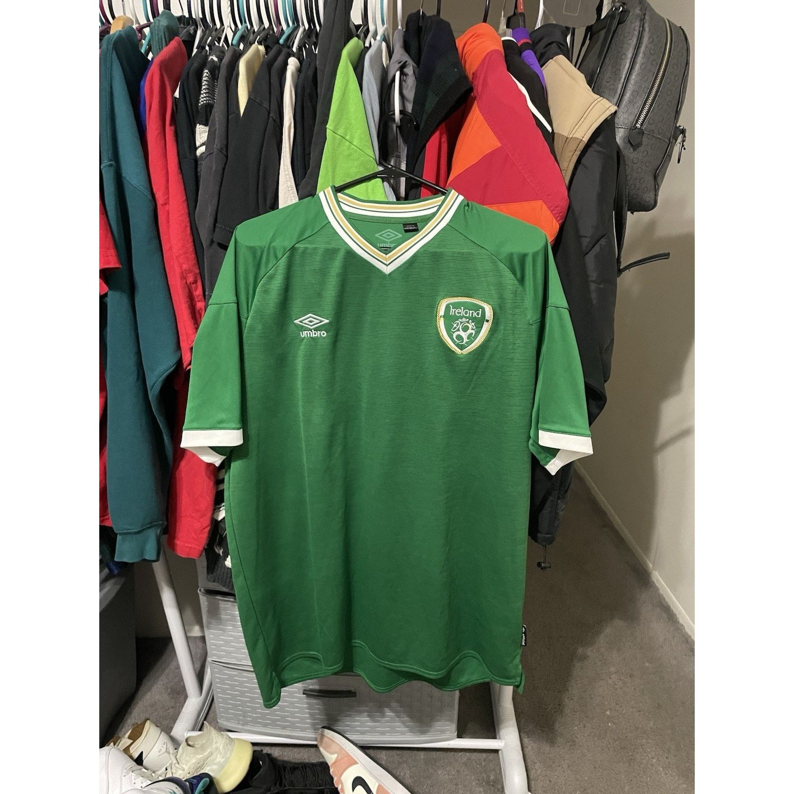 Umbro Size 2XL-IRELAND FC 2020/2021 HOME FOOTBALL JERSEY UMBRO MEN Size US XXL / EU 58 / 5 - 1 Thumbnail