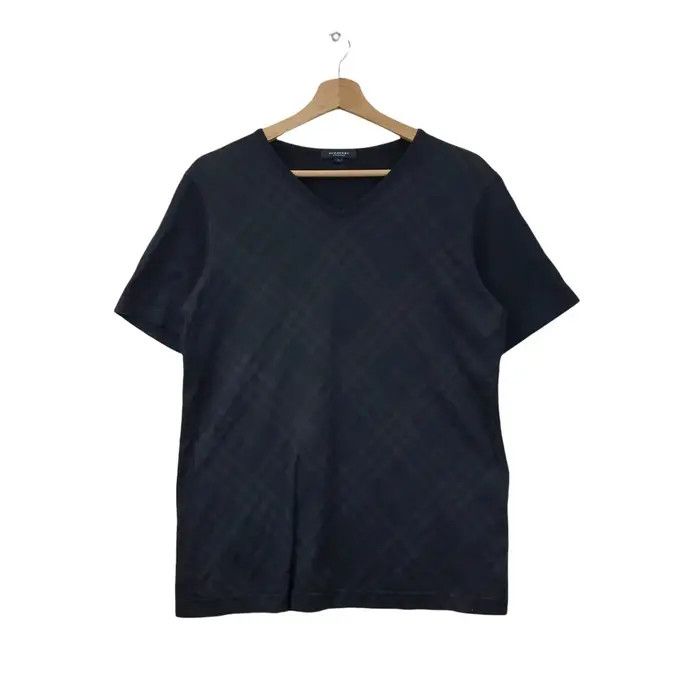 Burberry Vtg BURBERRY LONDON NOVA Checks Monogram Tee Shirt England Size US L / EU 52-54 / 3 - 1 Thumbnail