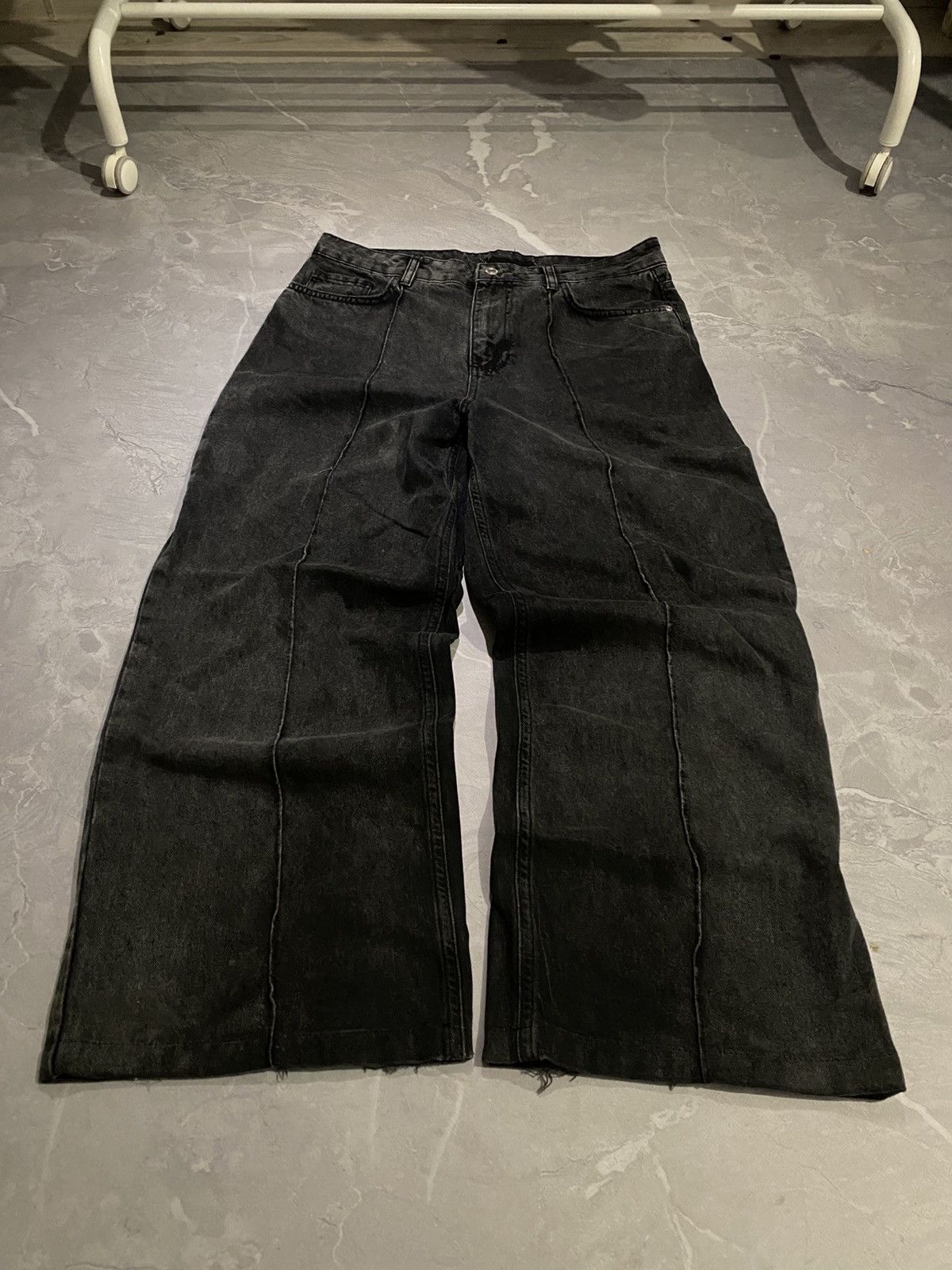 CRAZY Archive Baggy Jean Y2K/Faded Ripped Fresh Style / Swag
