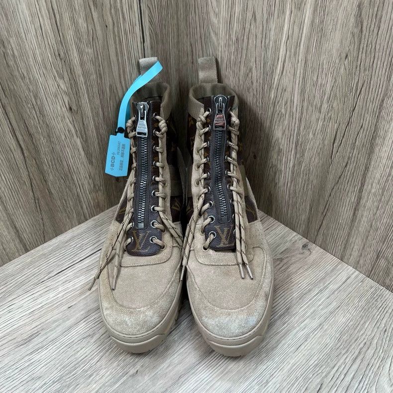Louis Vuitton Louis Vuitton Harlem Khaki Doc Martens boots Size US 9.5 / EU 42-43 - 2 Thumbnail