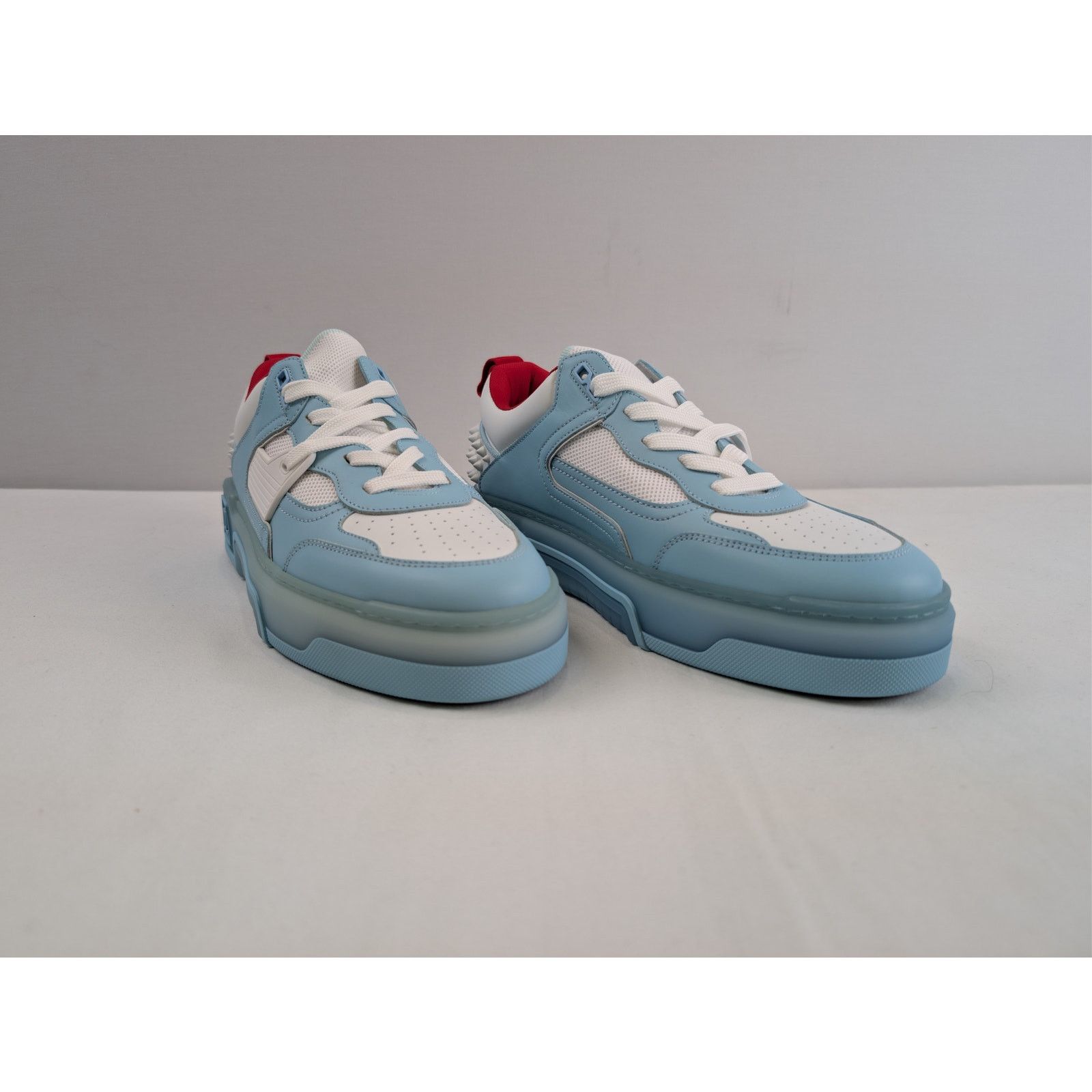 Christian Louboutin o1rshd1 Astroloubi low-top sneaker in light blue and white Size US 12 / EU 45 - 6 Thumbnail