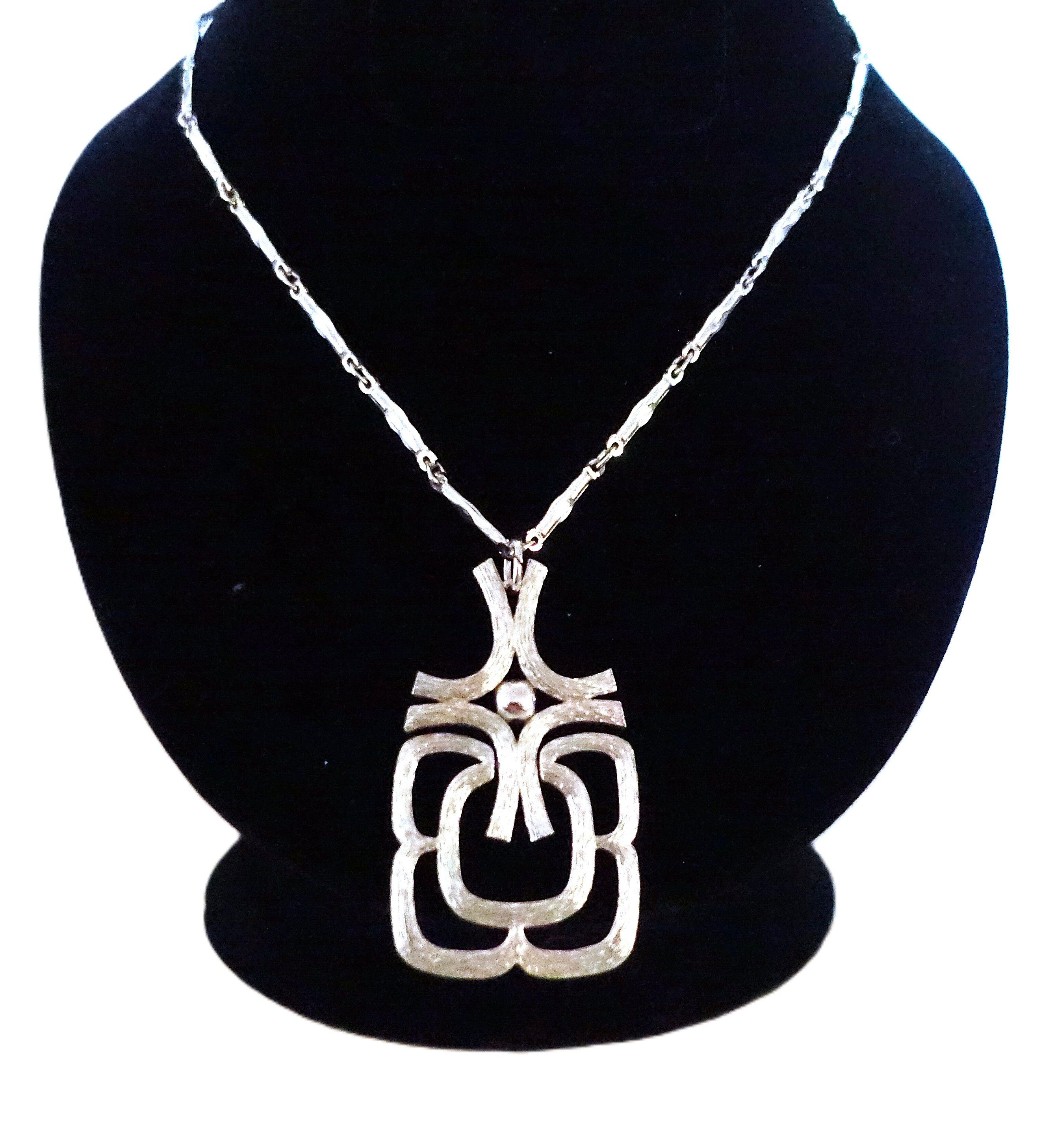 Vintage Silver Tone Boho Chain Pendant Necklace Size ONE SIZE - 3 Thumbnail