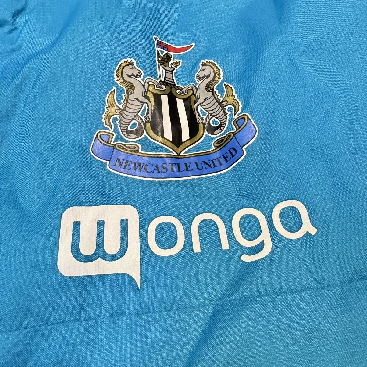 Puma Newcastle United player issued /worn training jacket Size US M / EU 48-50 / 2 - 5 Thumbnail